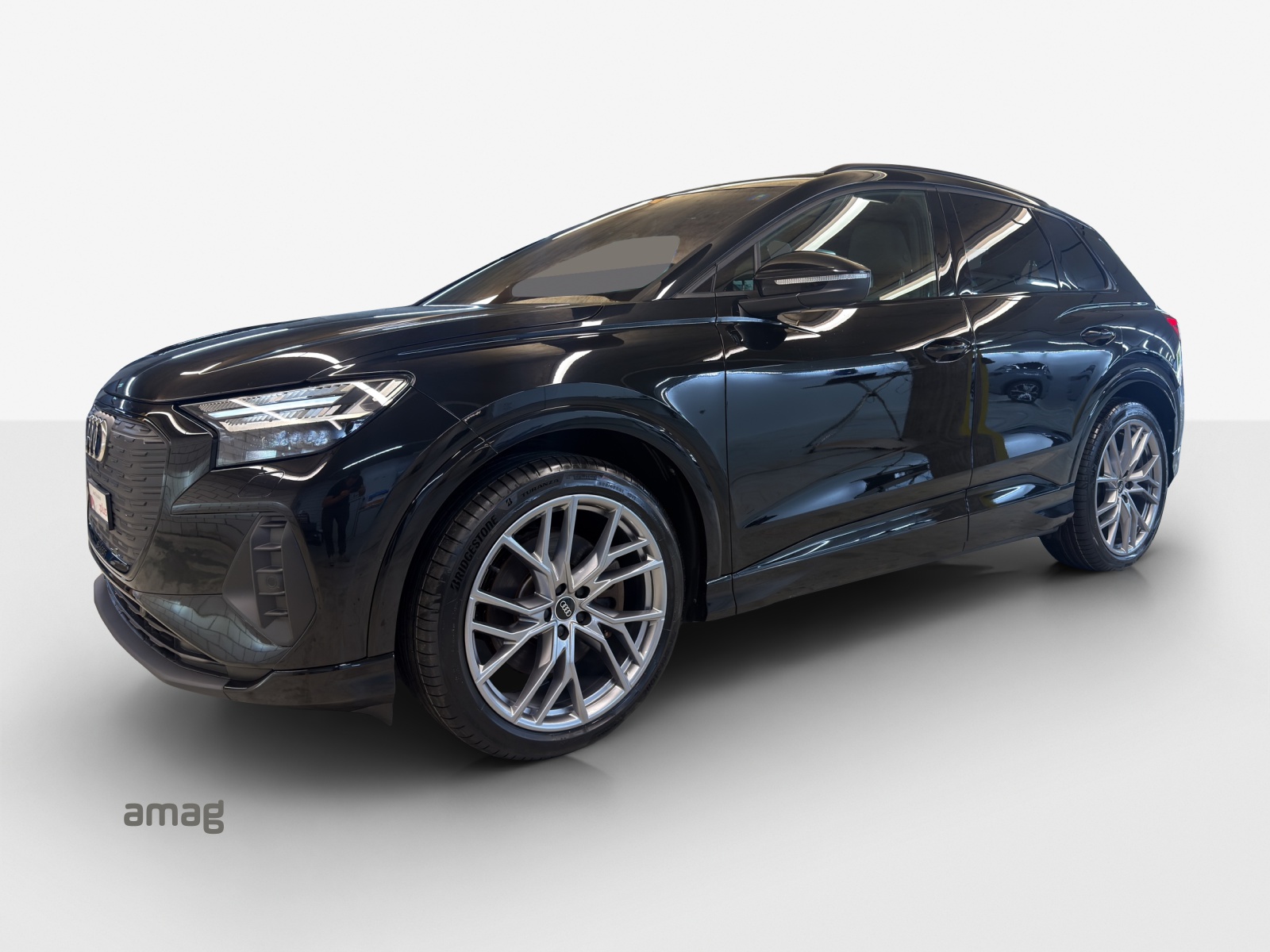 AUDI Q4 e-tron 50 quattro