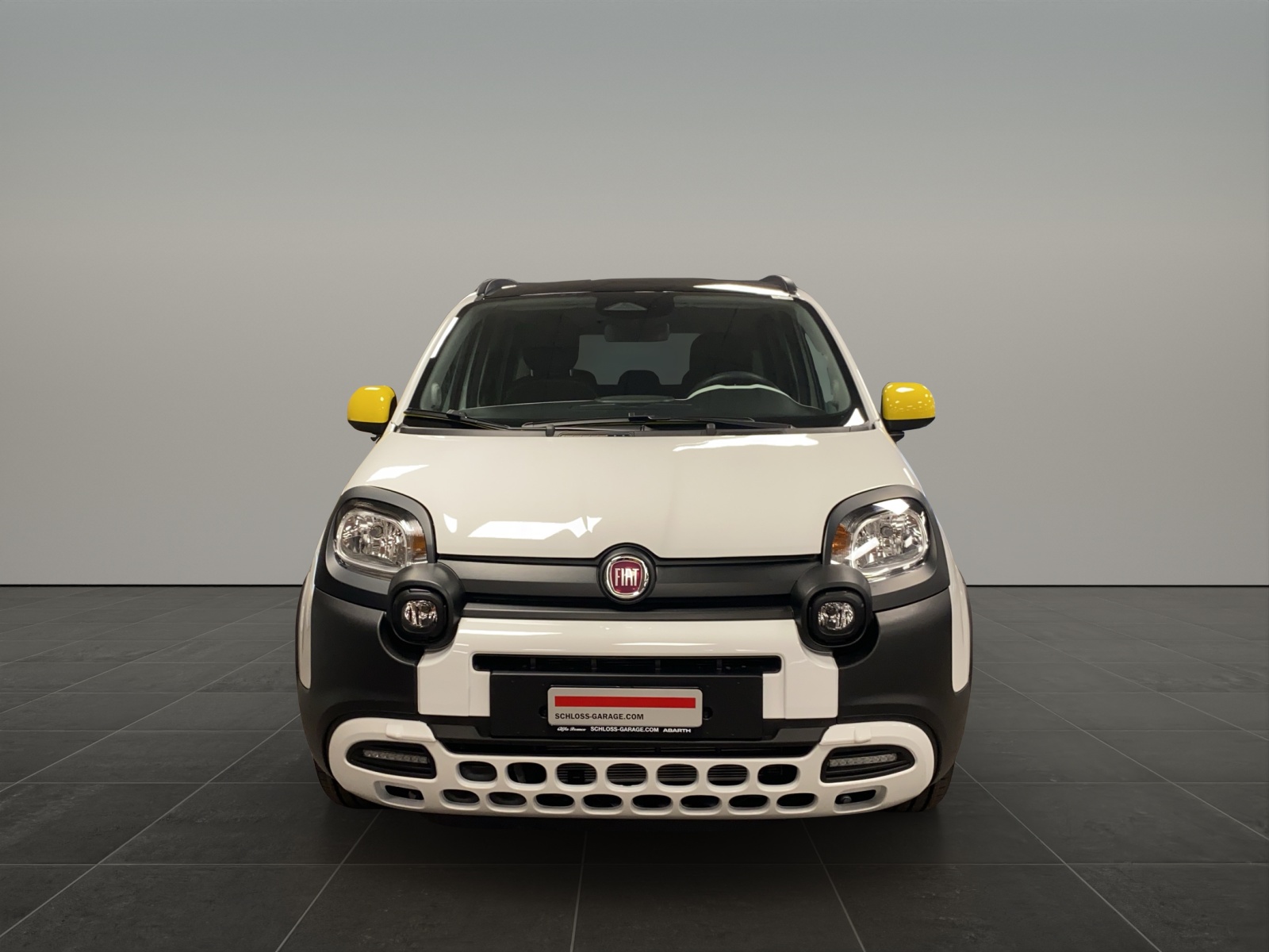 FIAT Pandina 1.0 Hybrid Cross-showroom-element-1