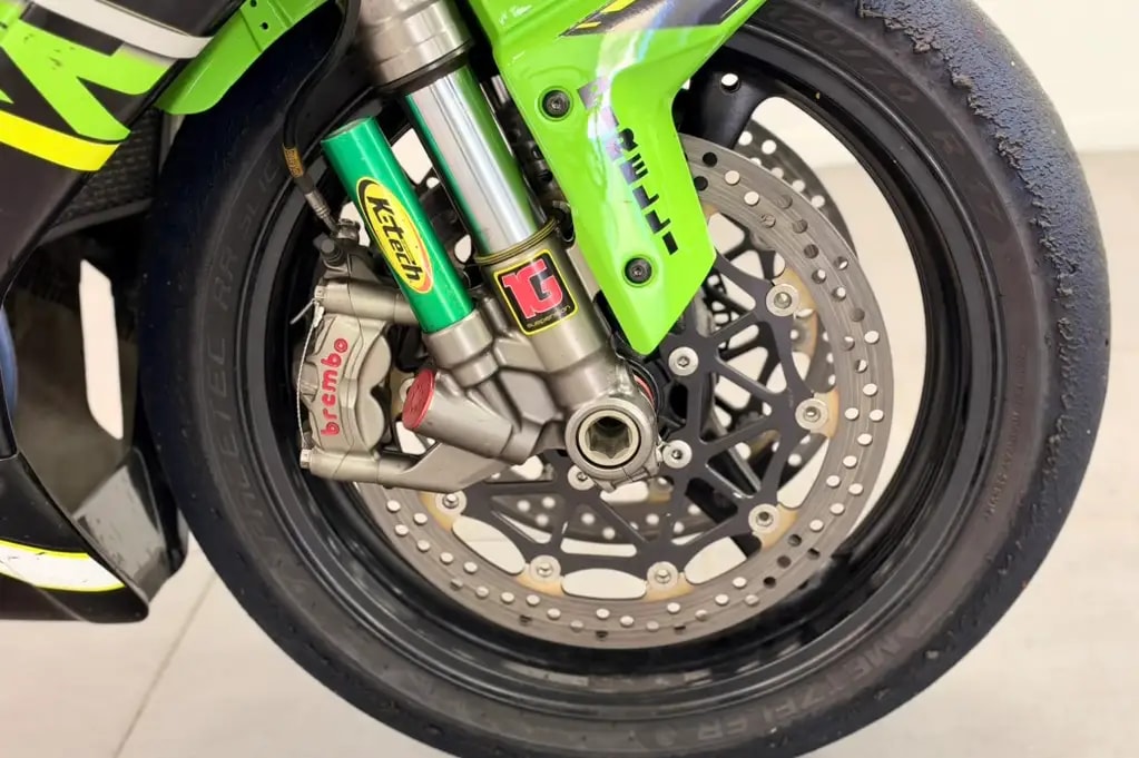 KAWASAKI Ninja ZX-10R KRT Replica ABS-image-9
