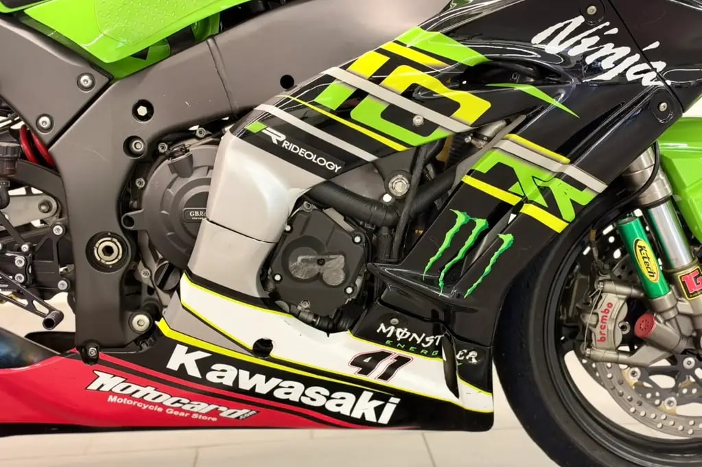 KAWASAKI Ninja ZX-10R KRT Replica ABS-image-11