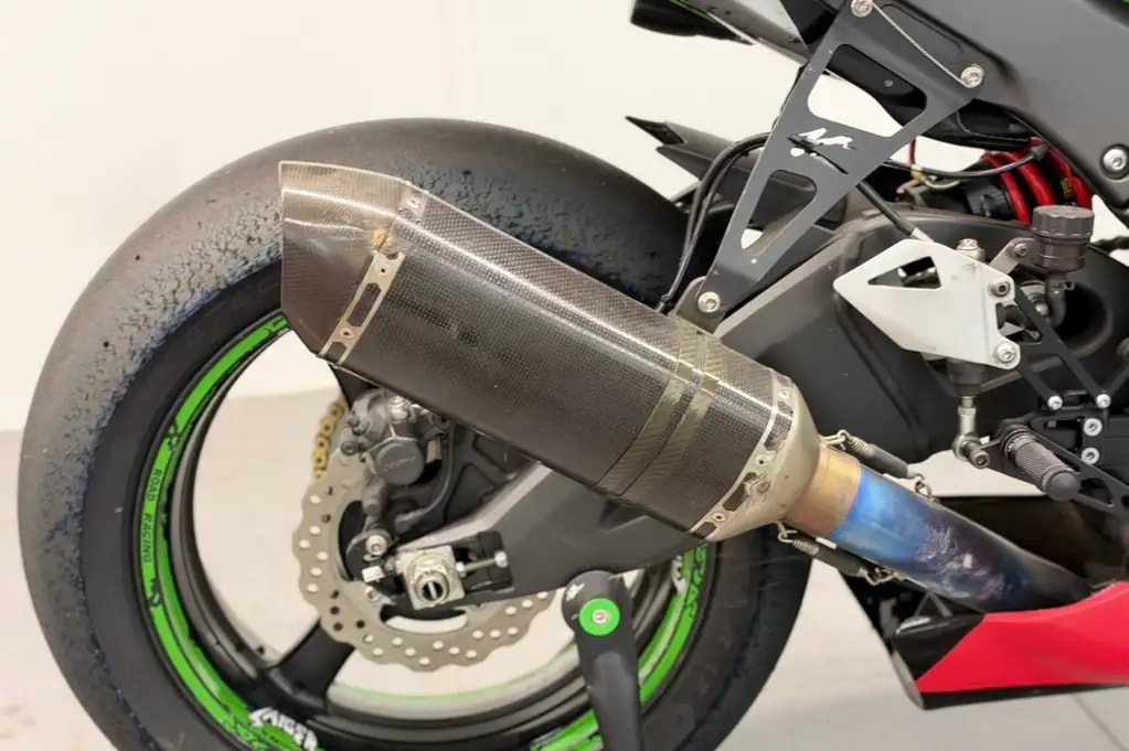 KAWASAKI Ninja ZX-10R KRT Replica ABS-image-10