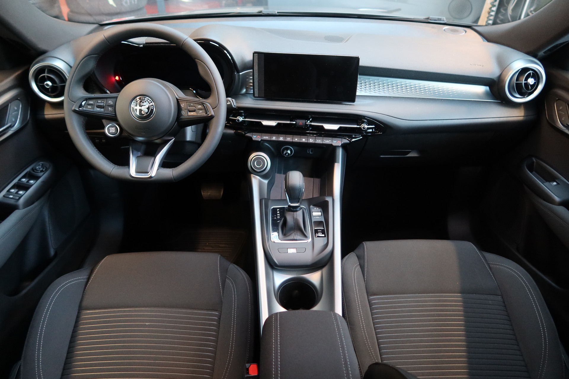 ALFA ROMEO Tonale 1.5 Hybrid Super-image-13