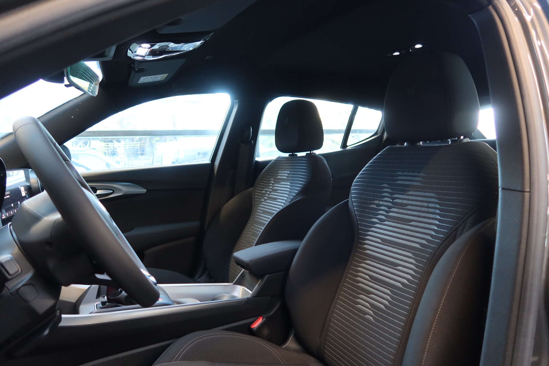 ALFA ROMEO Tonale 1.5 Hybrid Super-image-9