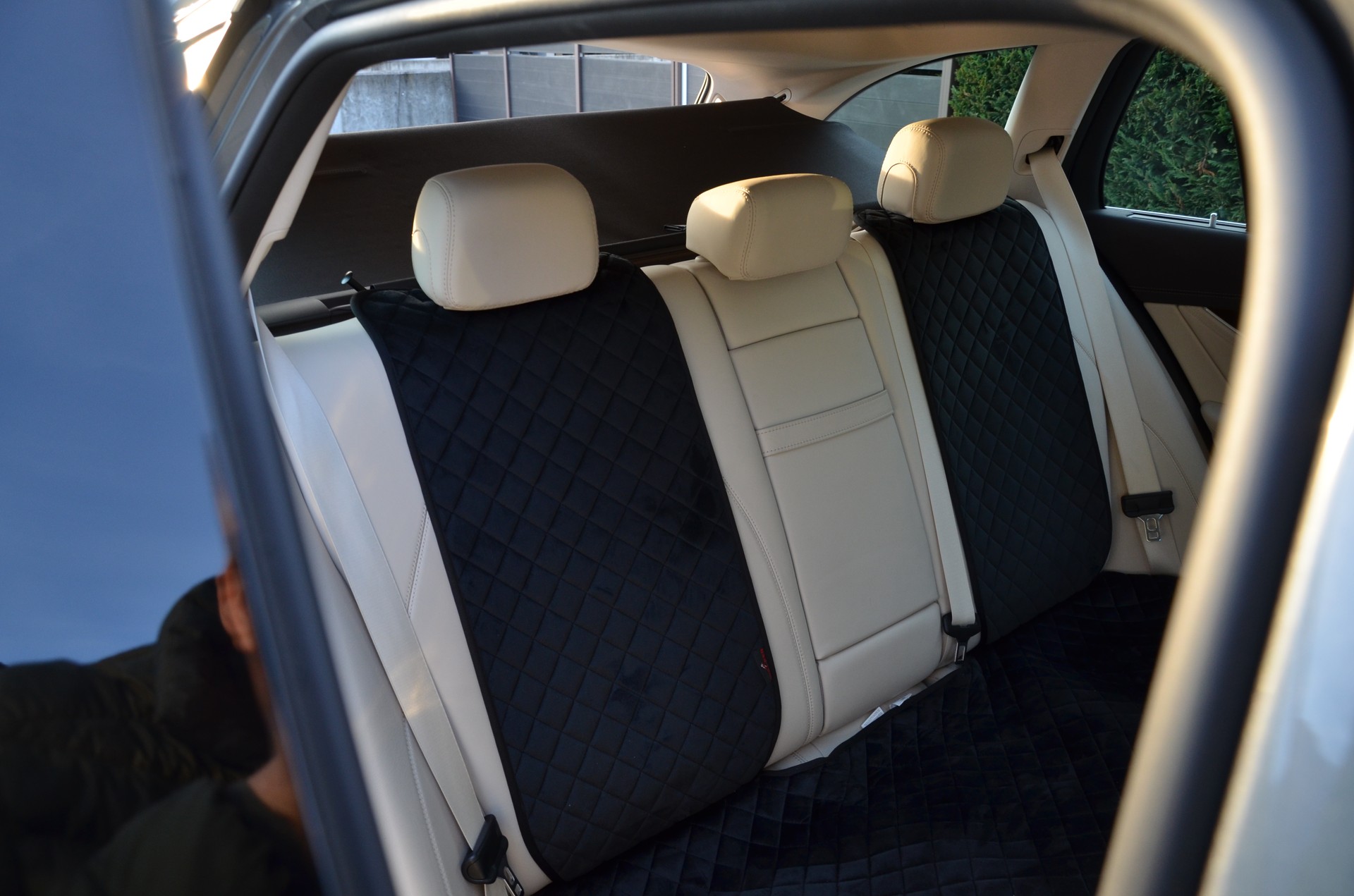 MERCEDES-BENZ E 250 Exclusive 9G-Tronic-image-11