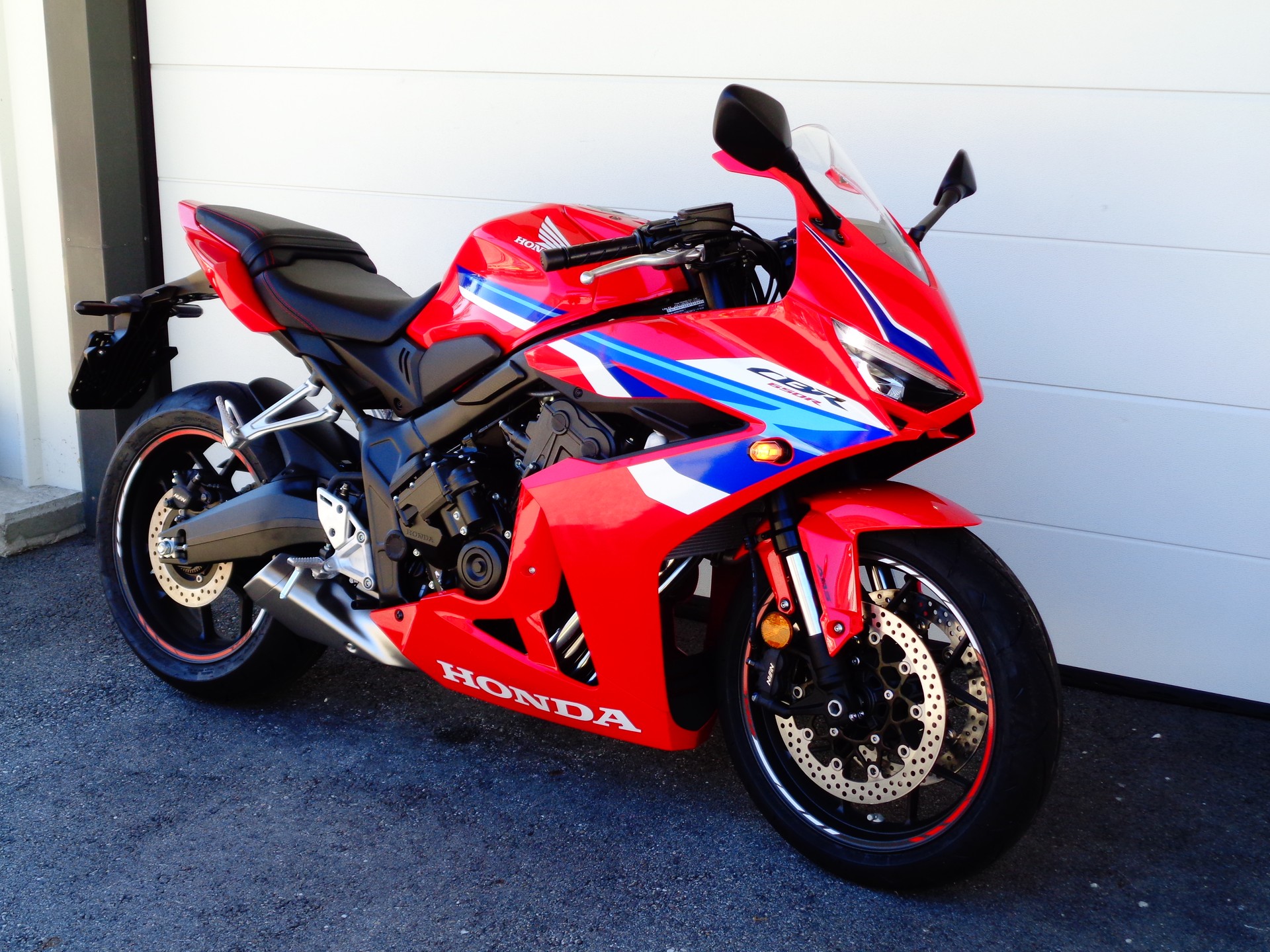 HONDA CBR 650 R E-Clutch-image-5