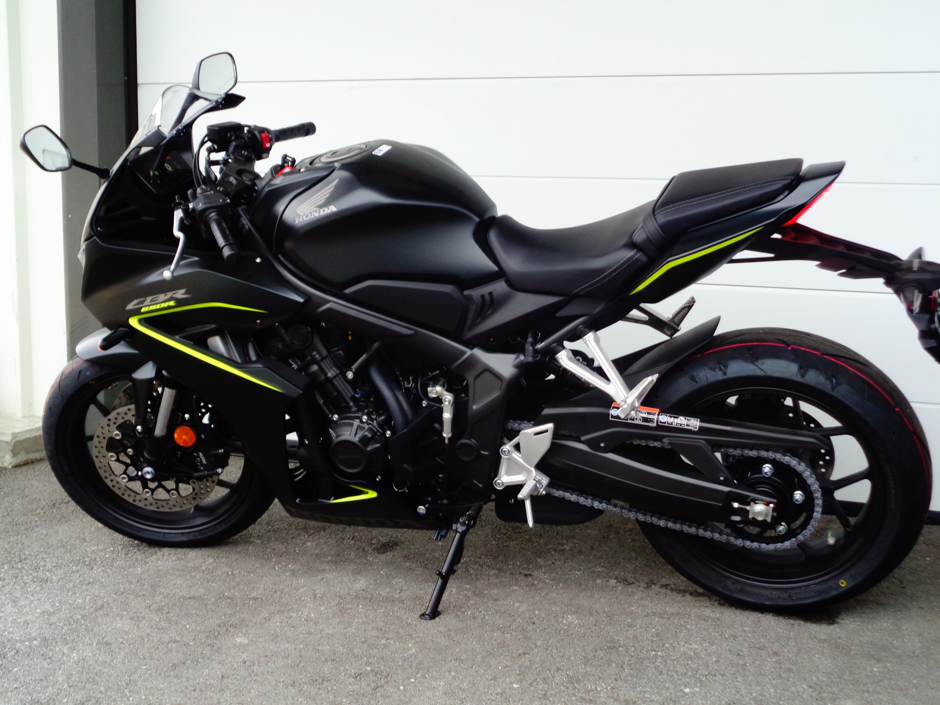 HONDA CBR 650 R E-Clutch-image-8