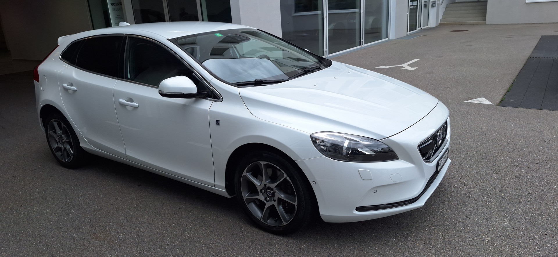 VOLVO V40 D4 OceanRace Geartronic