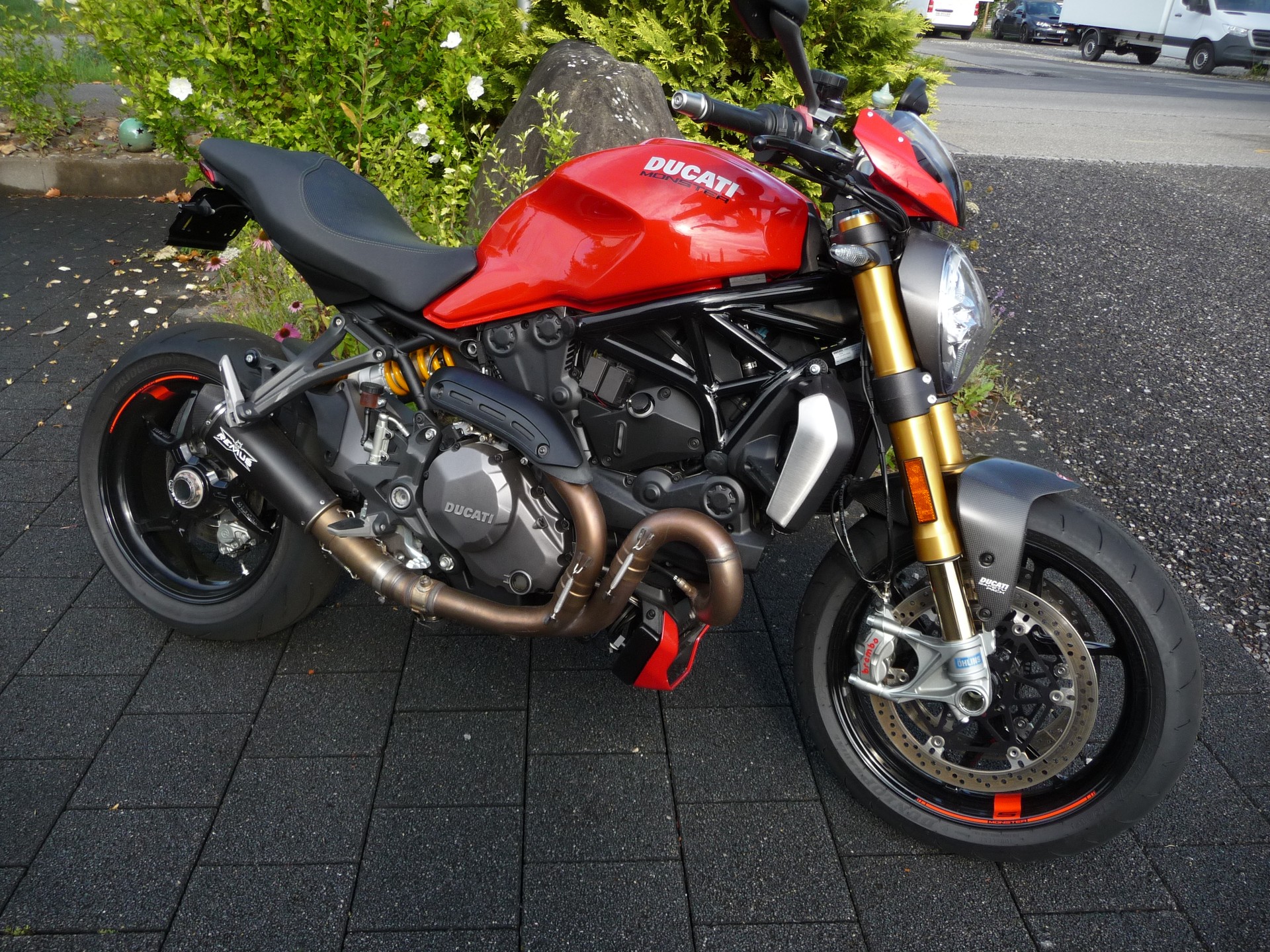 DUCATI Monster 1200 S-image-0