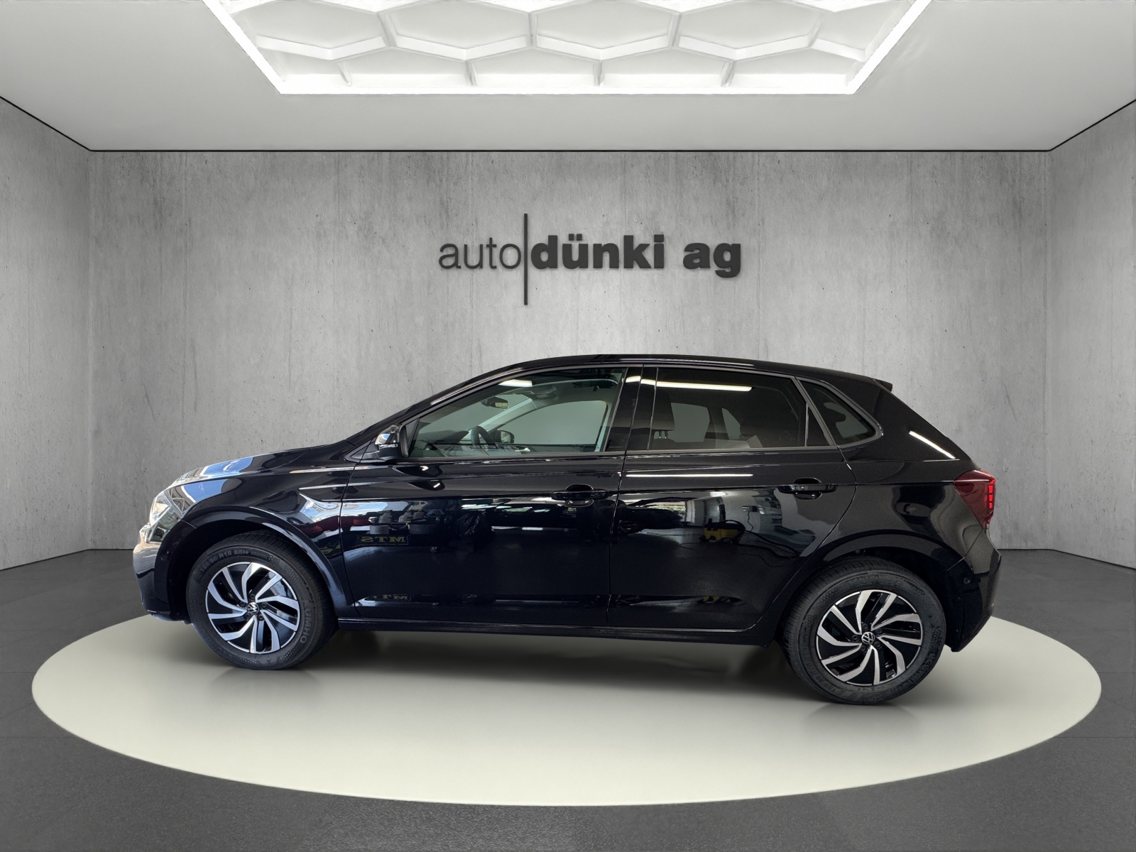 VW Polo 1.0 TSI Life DSG-showroom-element-1