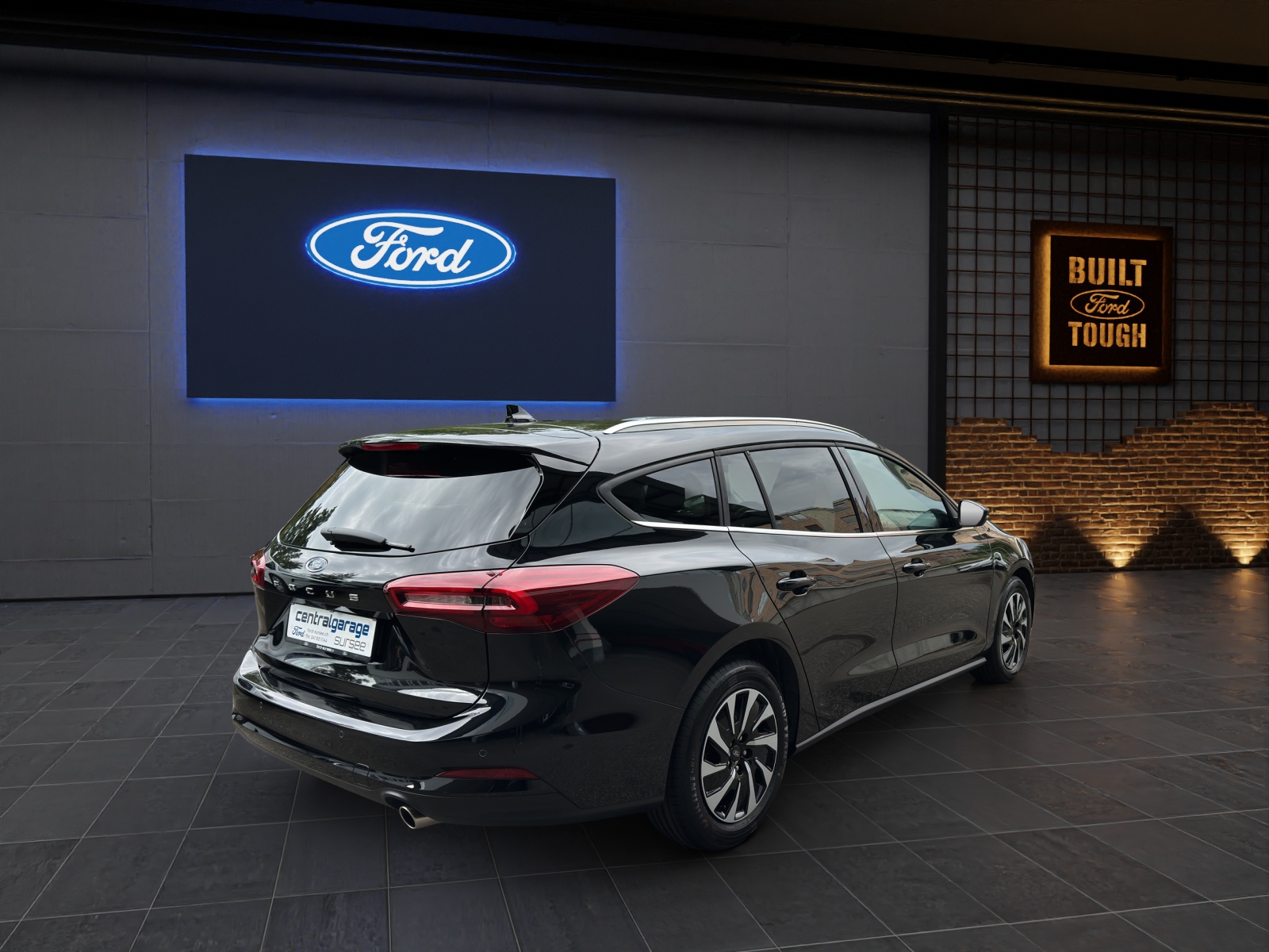 FORD Focus Kombi 1.0i EcoBoost Hybrid 155 PS Titanium X AUTOMAT-showroom-element-3