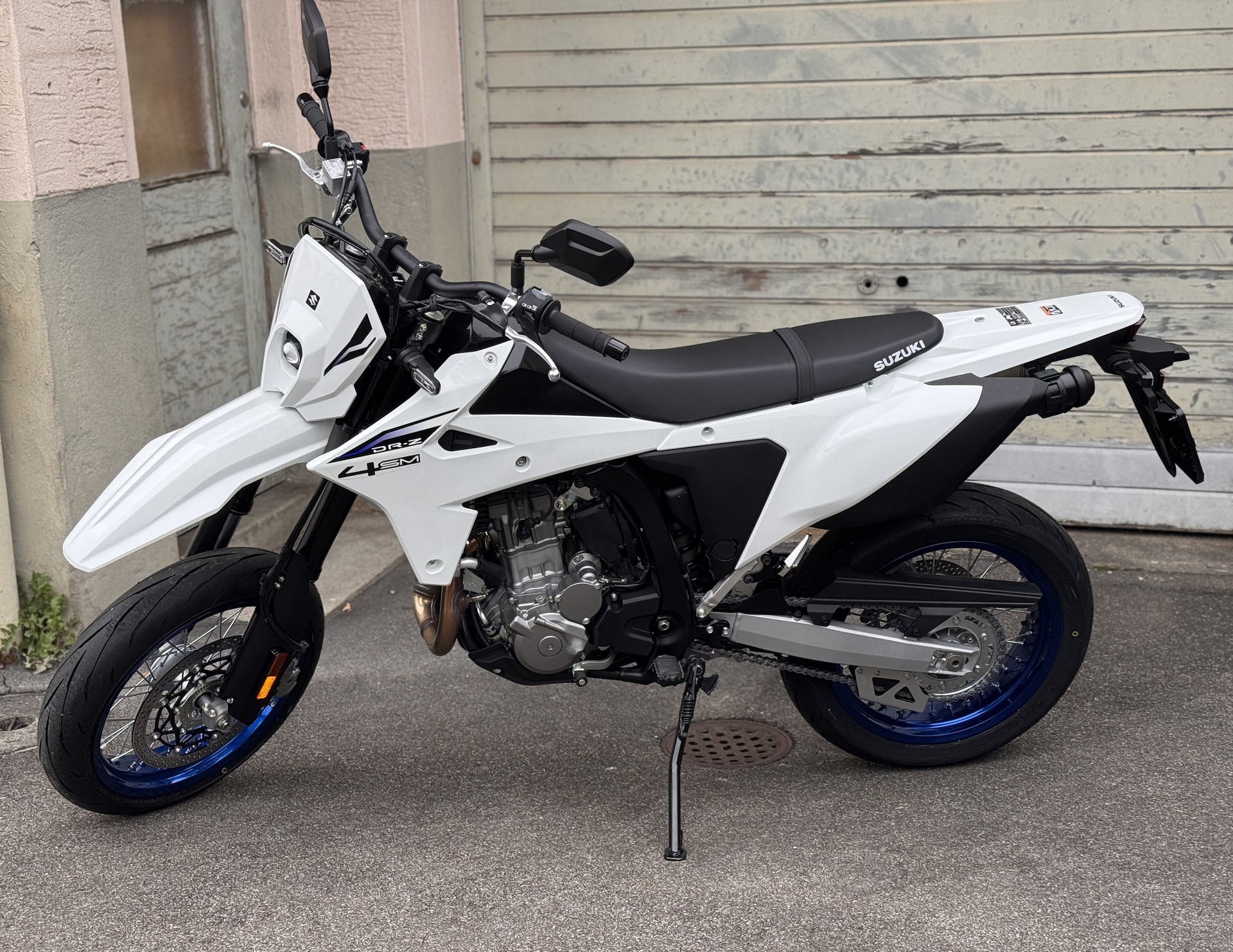 SUZUKI DR-Z 4 SM-image-1