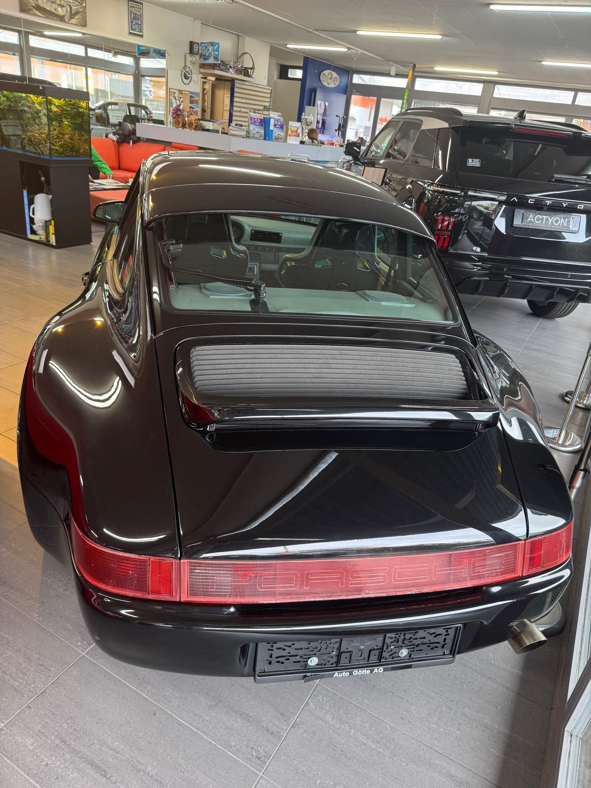 PORSCHE 911 Carrera 2 Strosek-image-4