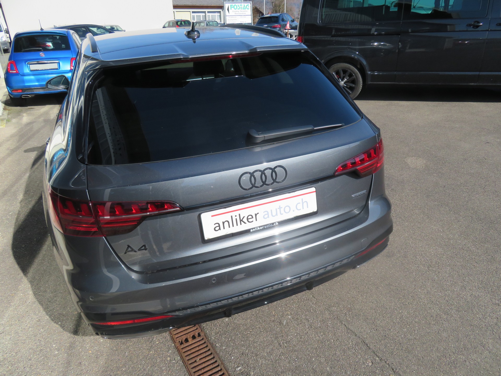 AUDI A4 Avant 40 TFSI EDITION PLUS "S-LINE Competition"" S-tronic quattro-image-2