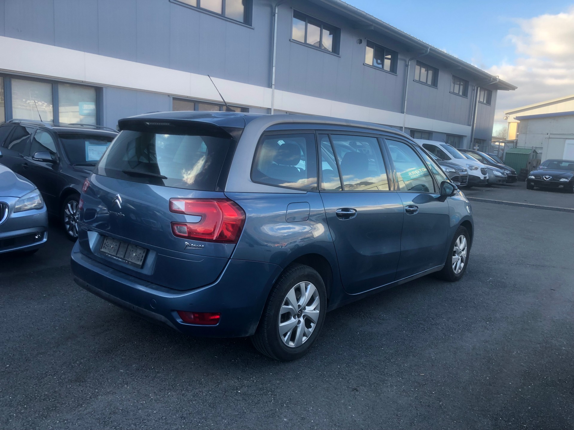 CITROEN Grand C4 Picasso 1.6i 16V e-THP Exclusive-image-3