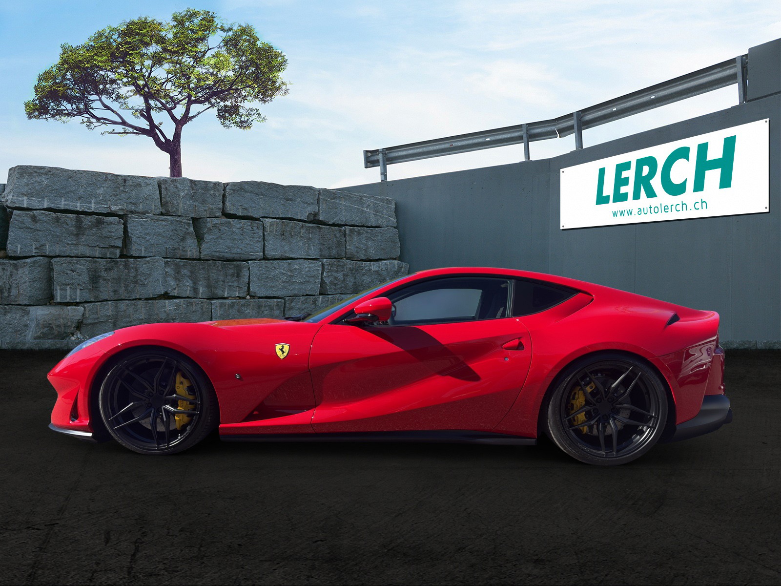FERRARI 812 Superfast-showroom-element-2