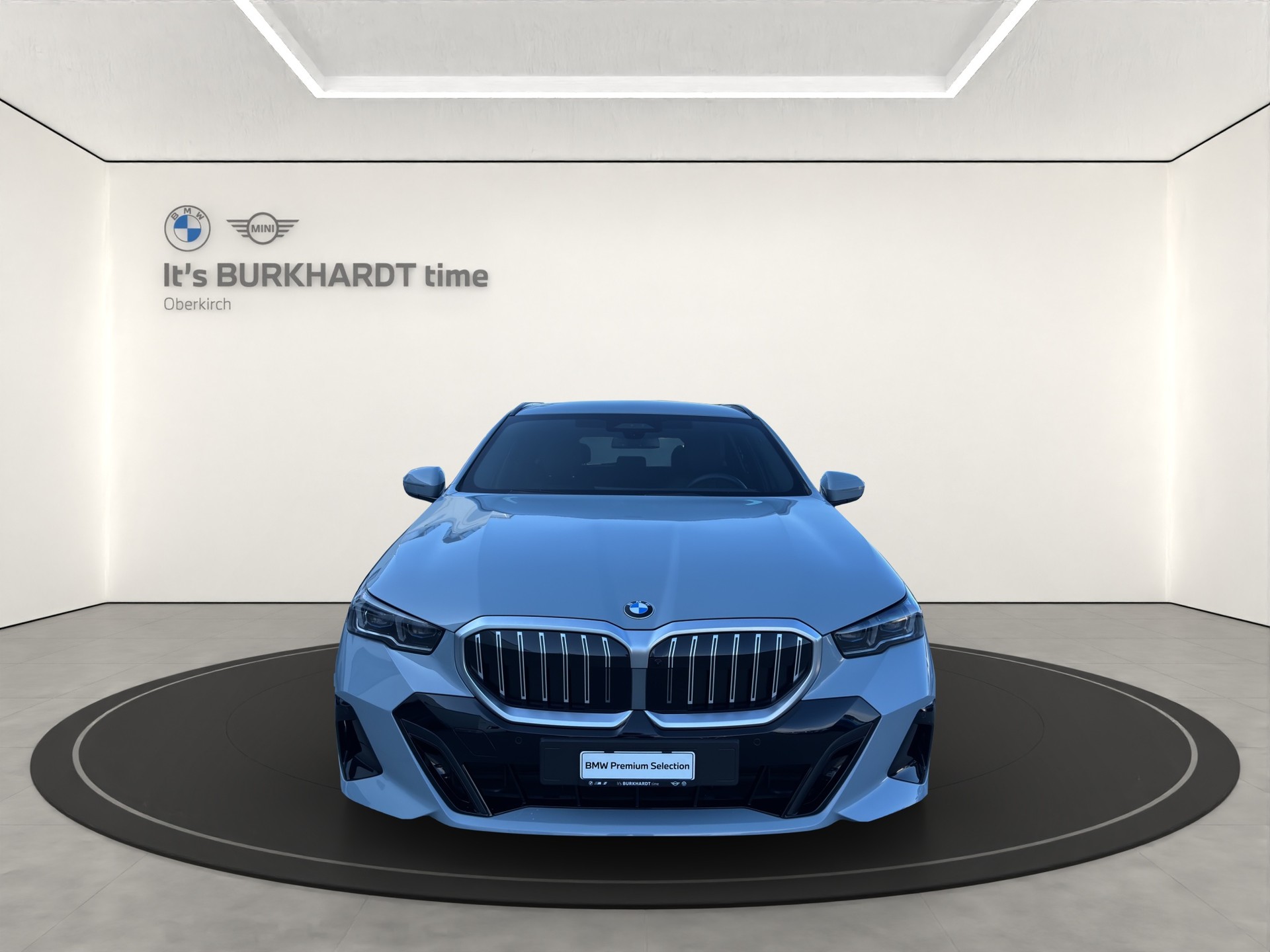 BMW 520d xDr 48V Tour M Sport-image-8