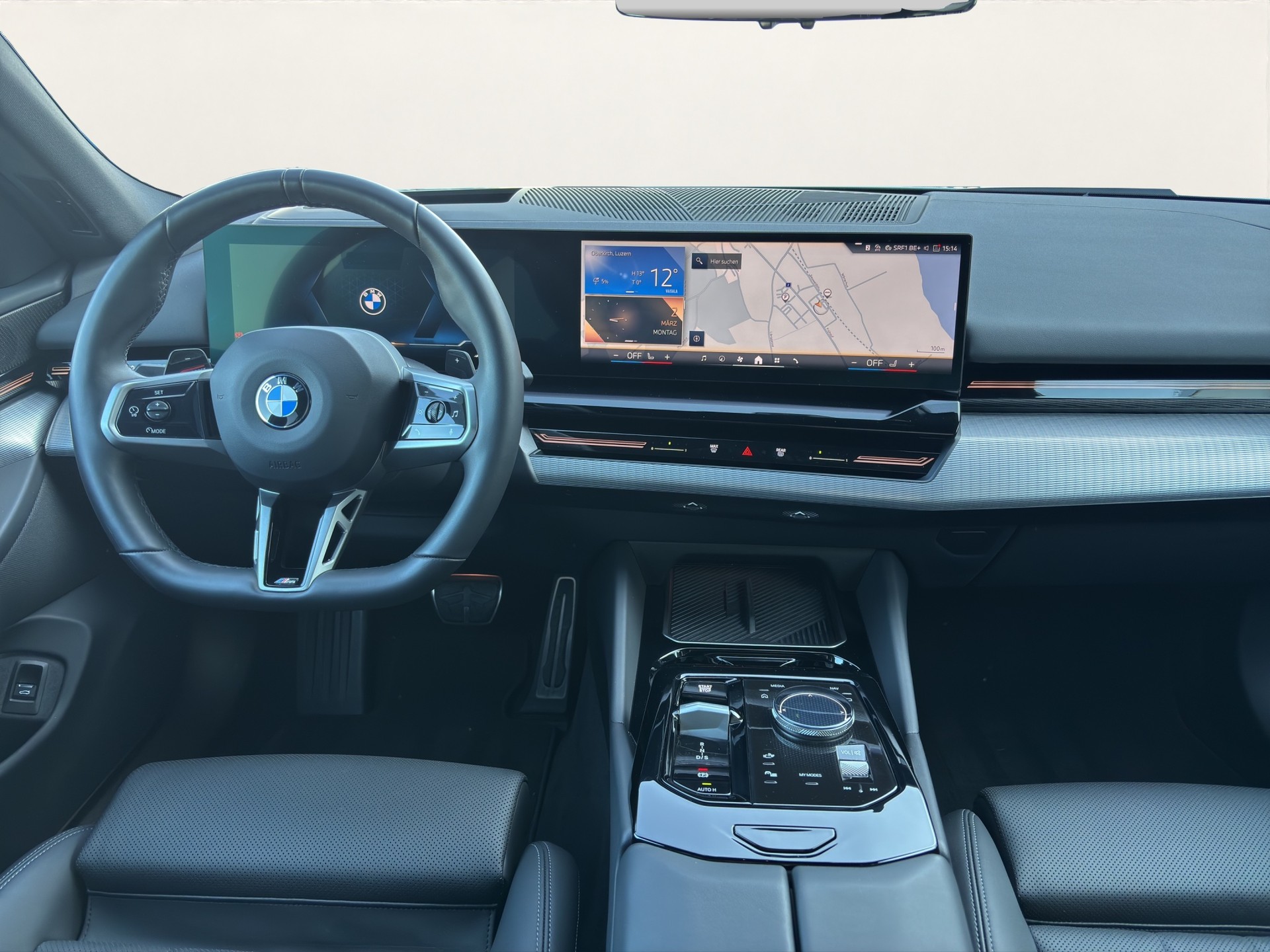 BMW 520d xDr 48V Tour M Sport-image-12