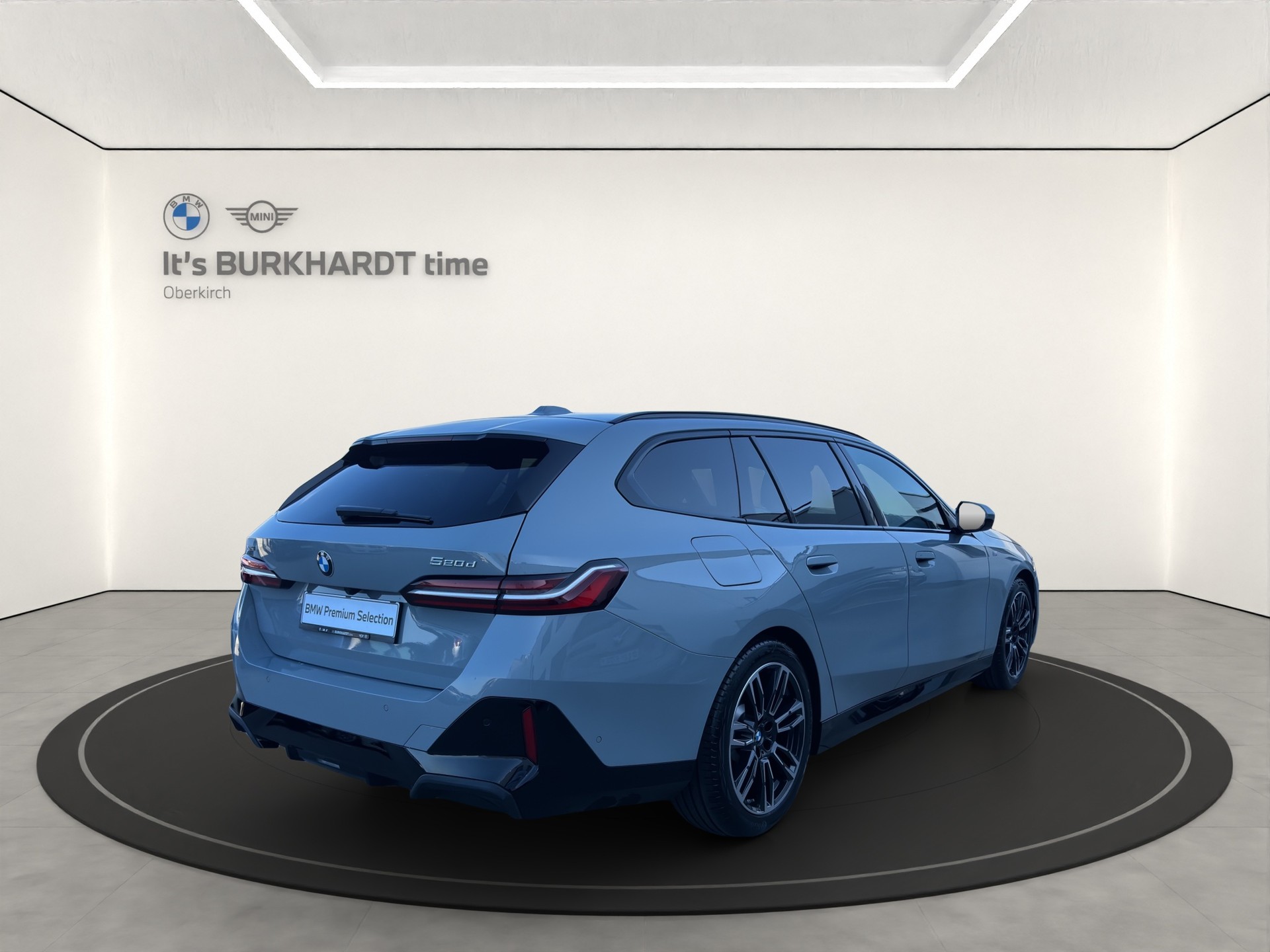 BMW 520d xDr 48V Tour M Sport-image-4