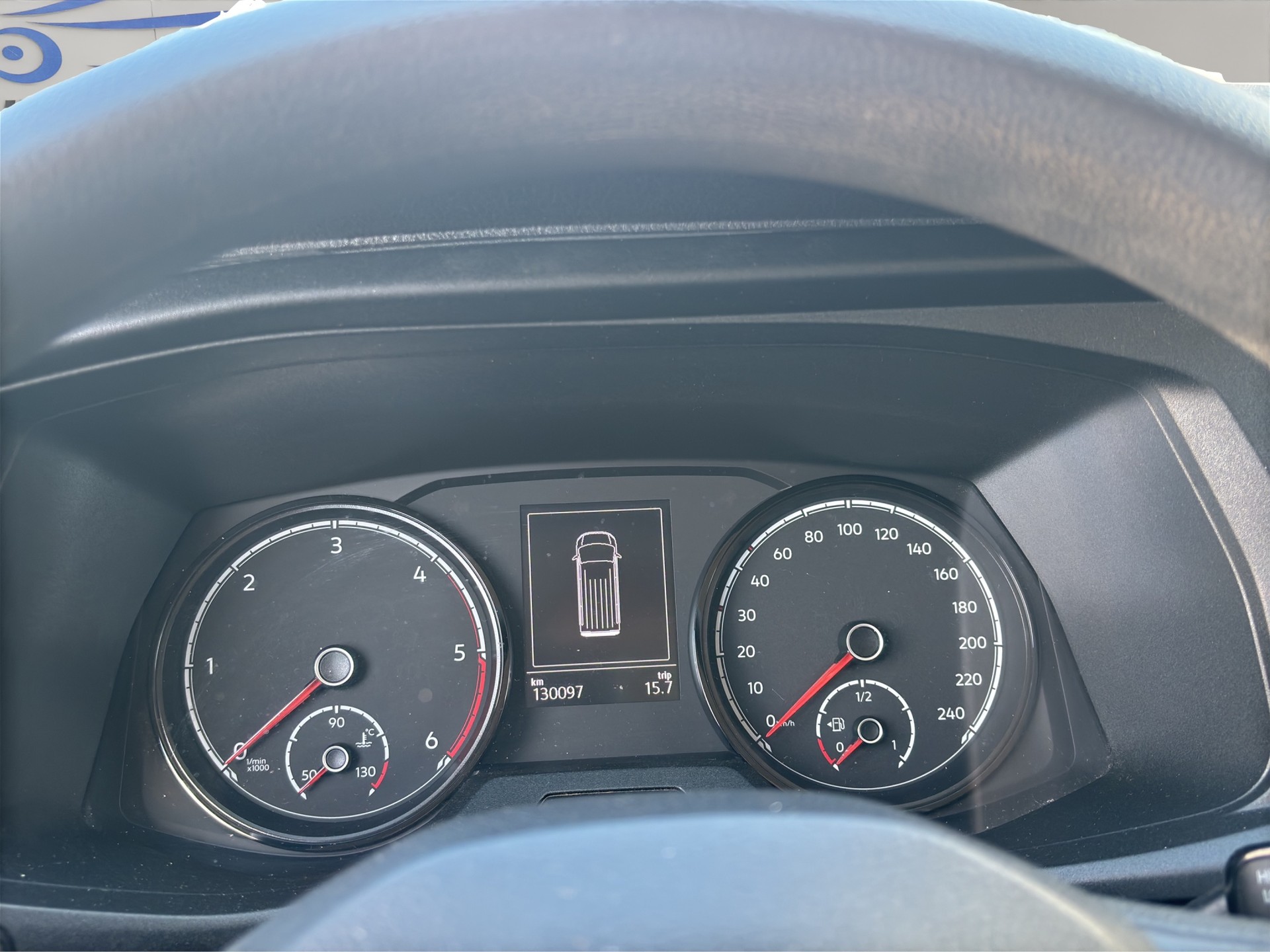 VW T6.1 2.0 TDI-image-9