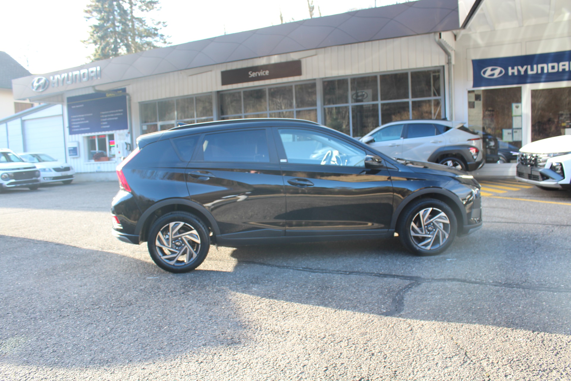 HYUNDAI Bayon 1.0 T-GDi Amplia DCT-showroom-element-3