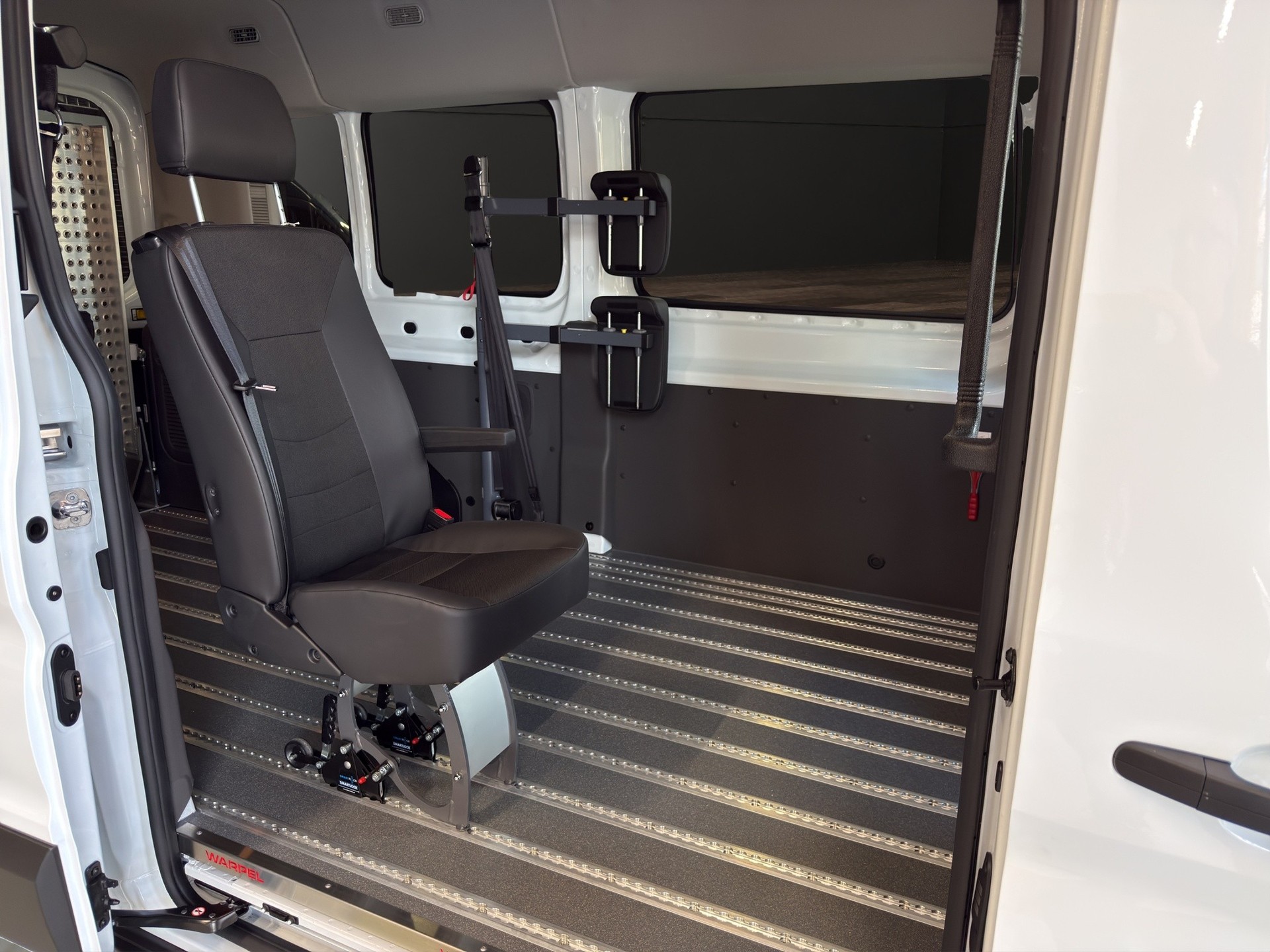 FORD Transit Combi 350 L3 Trend FWD A-image-7