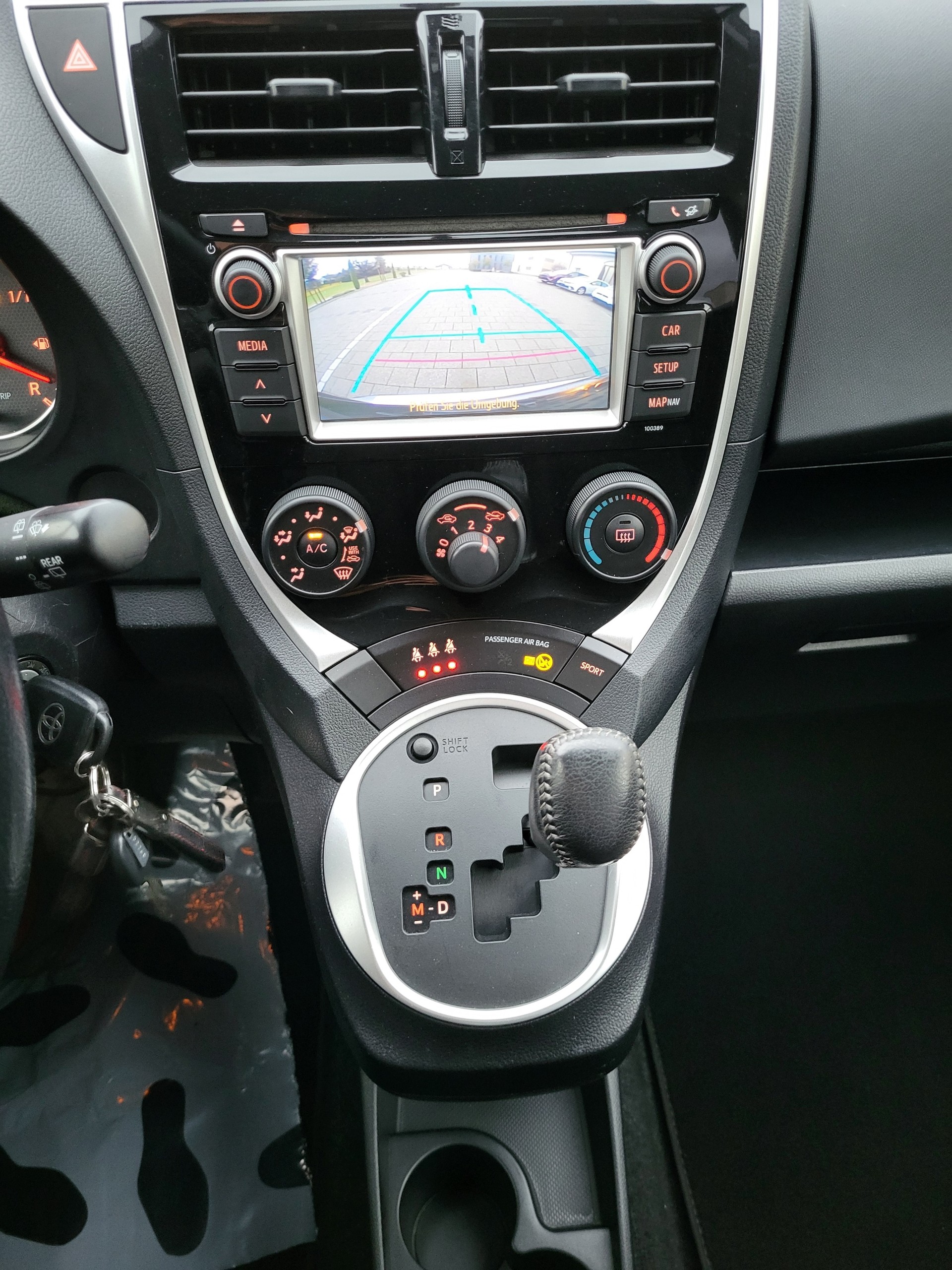 TOYOTA Verso-S 1.33 Linea Trend Multidrive S-image-11
