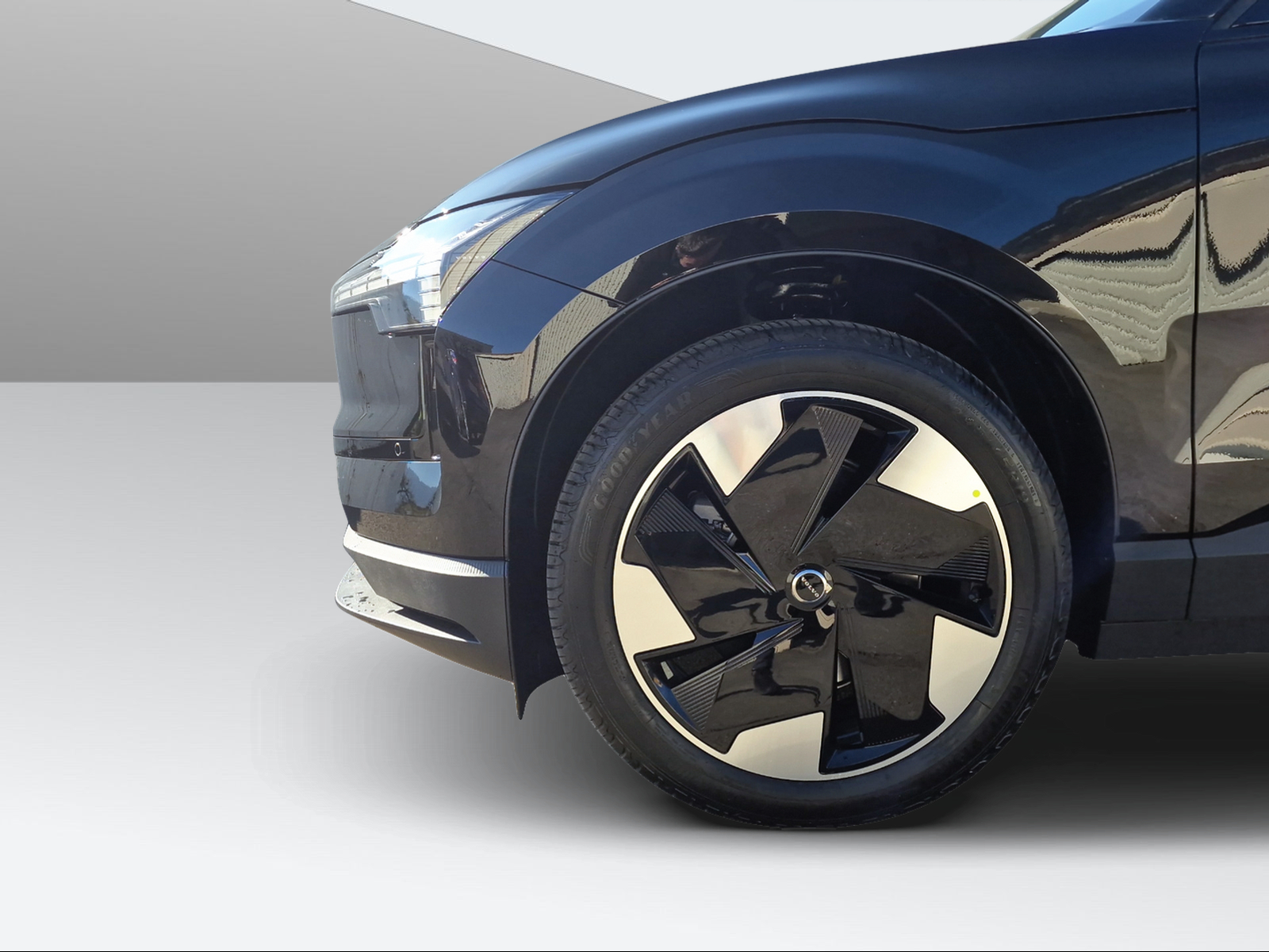 VOLVO EX30 E60 Plus-image-8