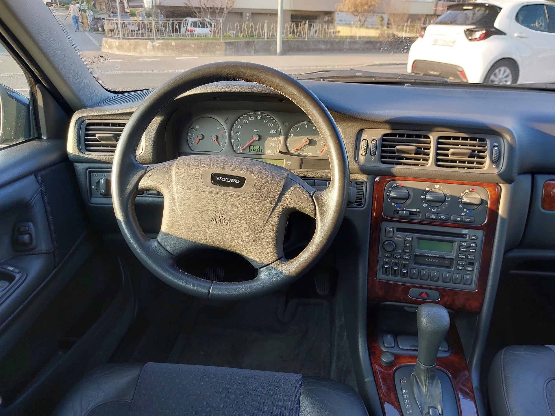 VOLVO S70 2.5 LPT-image-6