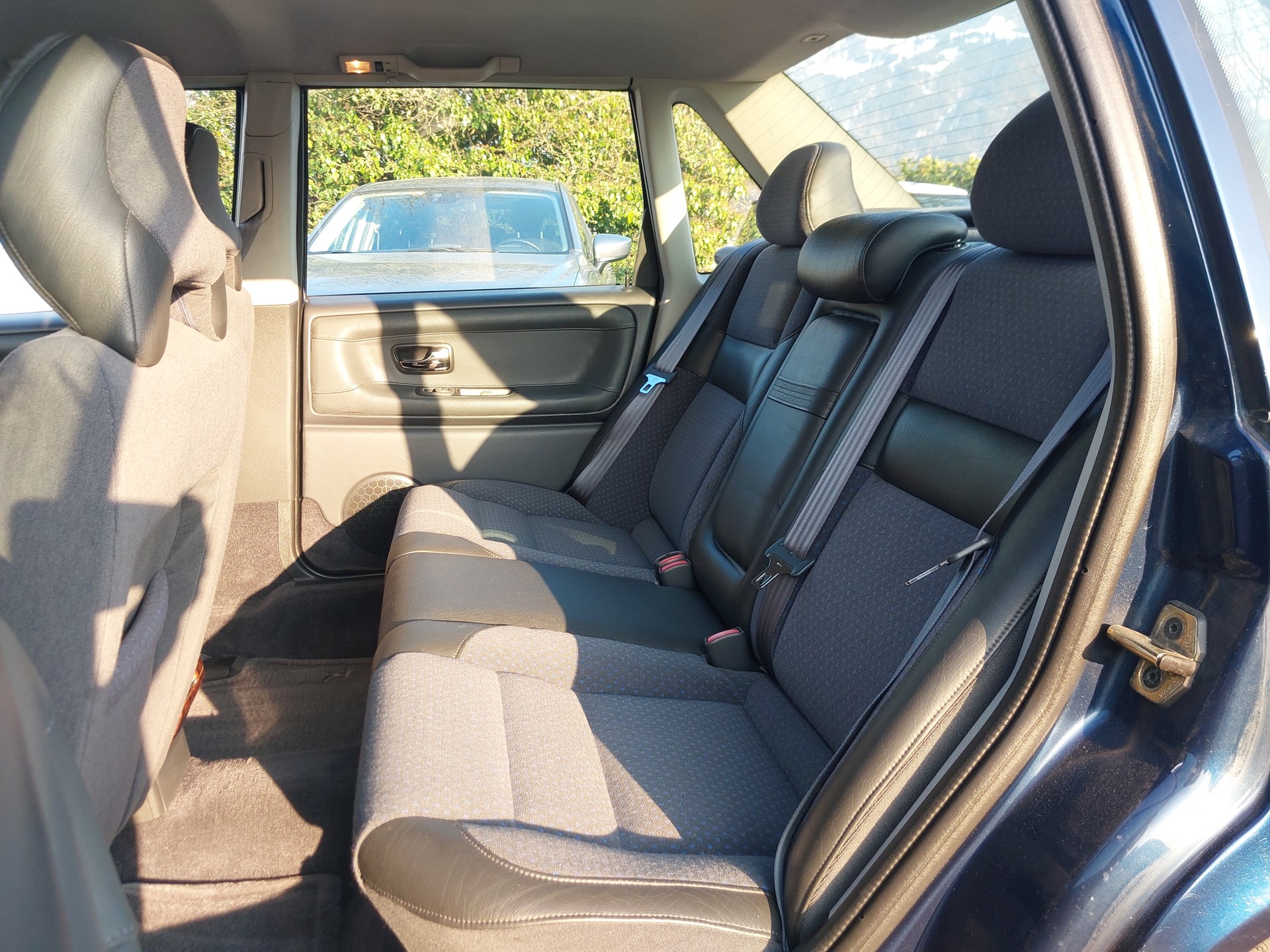 VOLVO S70 2.5 LPT-image-5