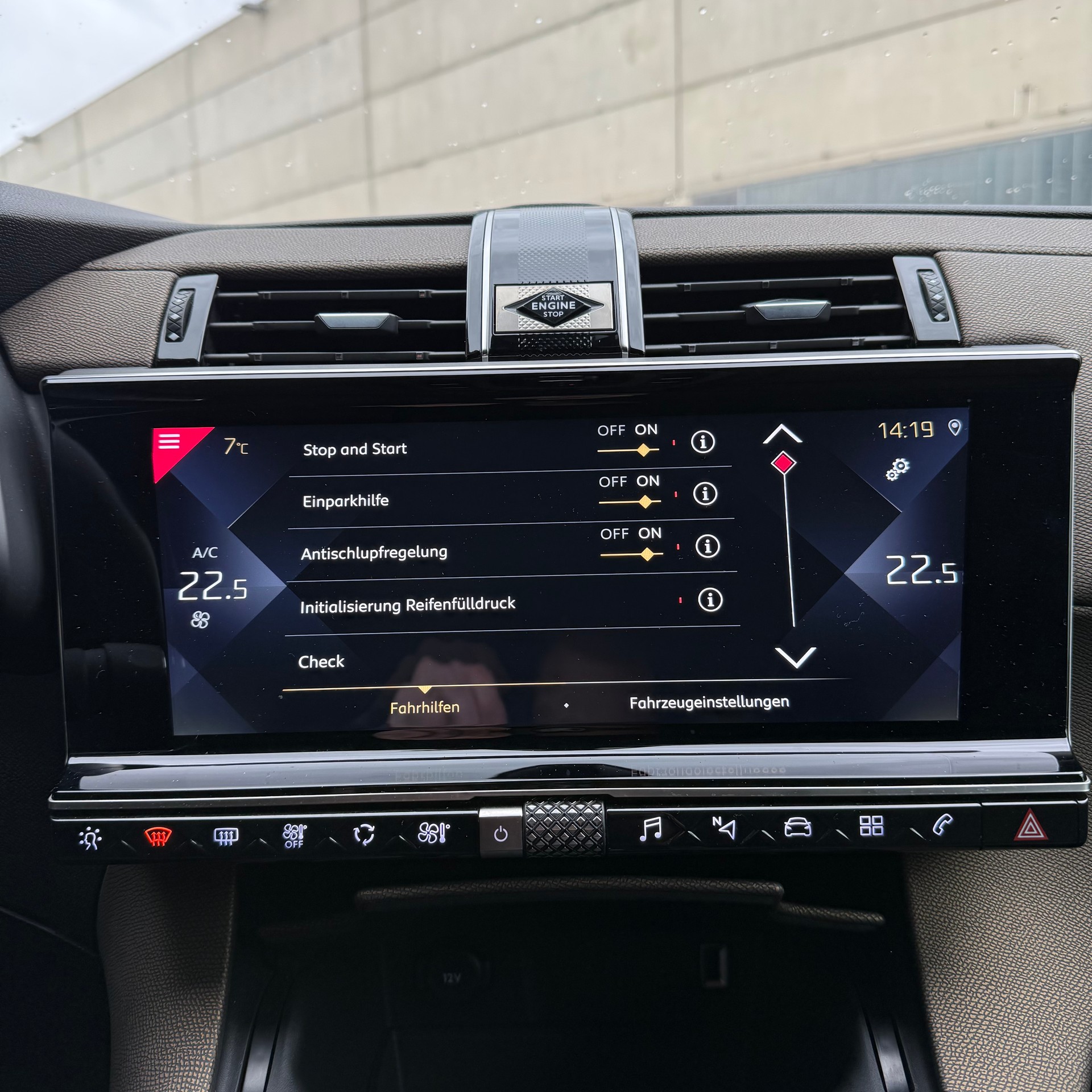 DS AUTOMOBILES DS 7 Crossback 1.6 PureTech Bastille+ EAT8 Swiss-image-20