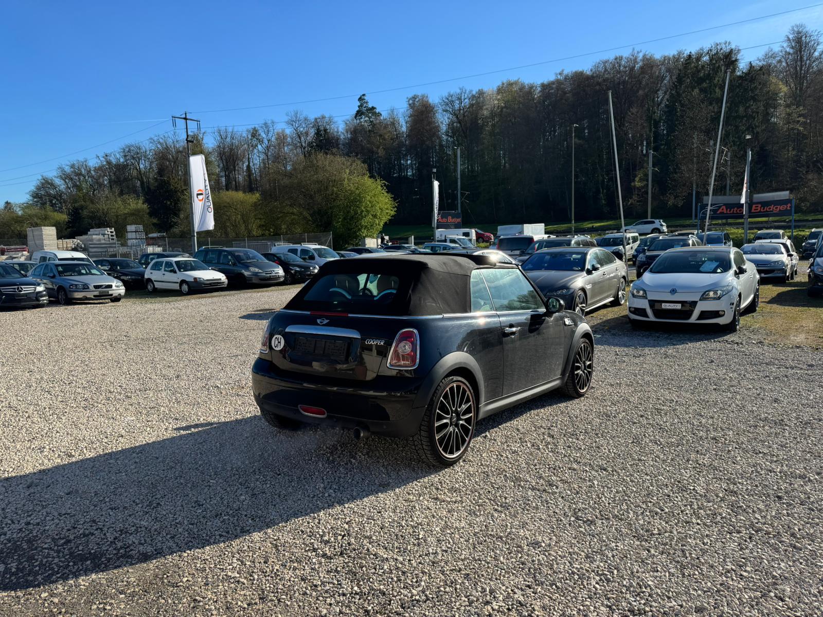 MINI Cooper Cabriolet-image-4