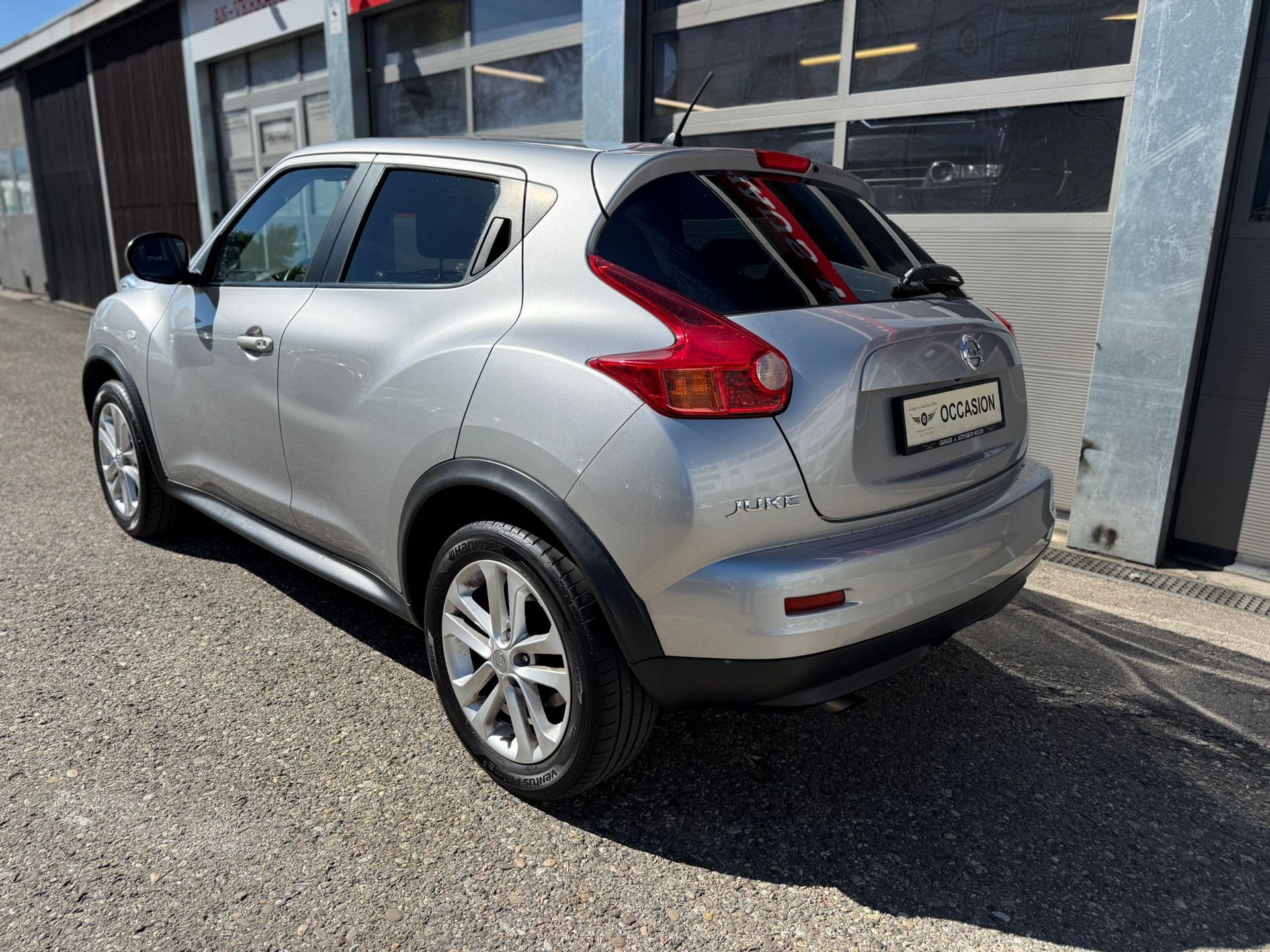 NISSAN Juke 1.6 DIG-T tekna 4x4 Xtronic M-CVT-image-6
