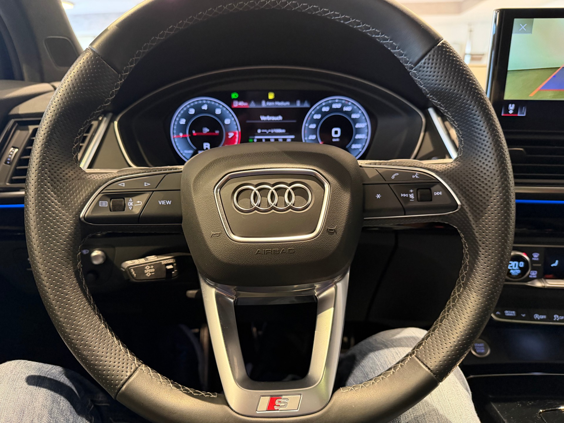 AUDI Q5 Sportback 2.0 45 TFSI S Line quattro S-Tronic-image-19