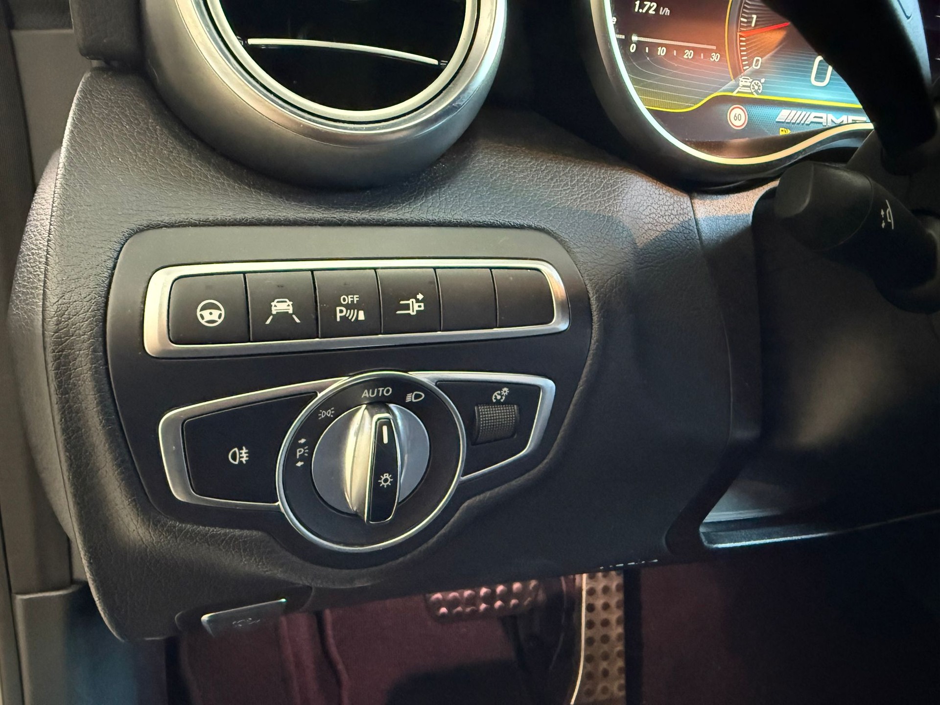 MERCEDES-BENZ C 63 S AMG 9G-tronic-image-7