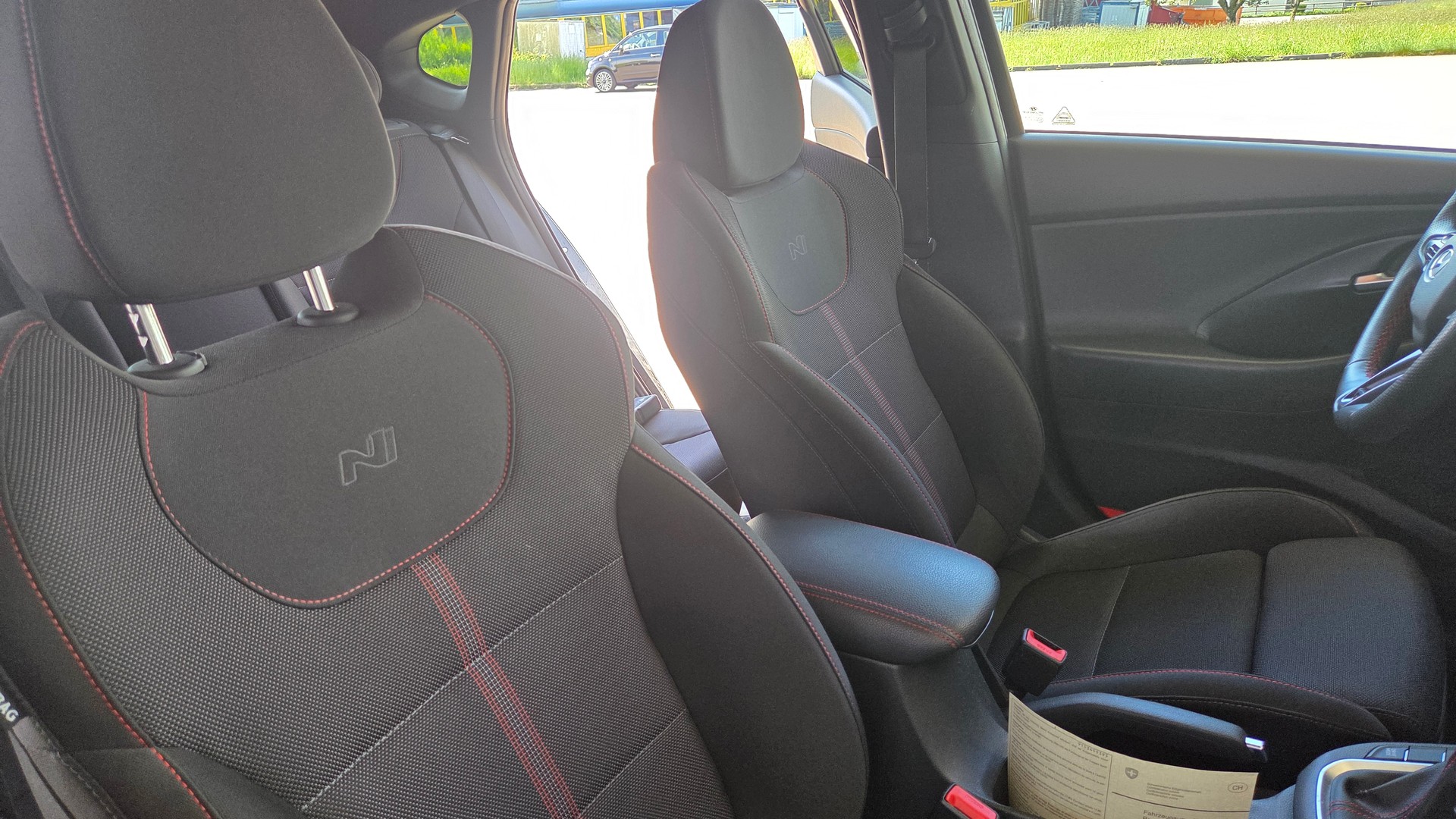 HYUNDAI i30 Fastback 1.5 T-GDi N Line 48V MH iMT-image-6