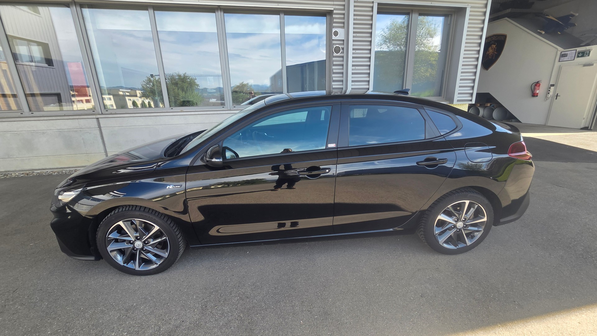 HYUNDAI i30 Fastback 1.5 T-GDi N Line 48V MH iMT-image-4
