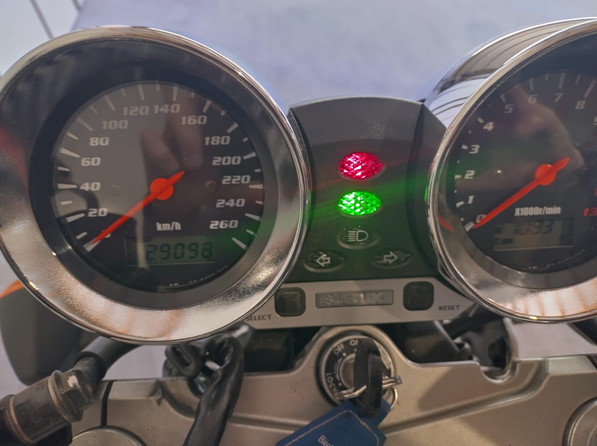 SUZUKI GSF 1200 Bandit-image-5