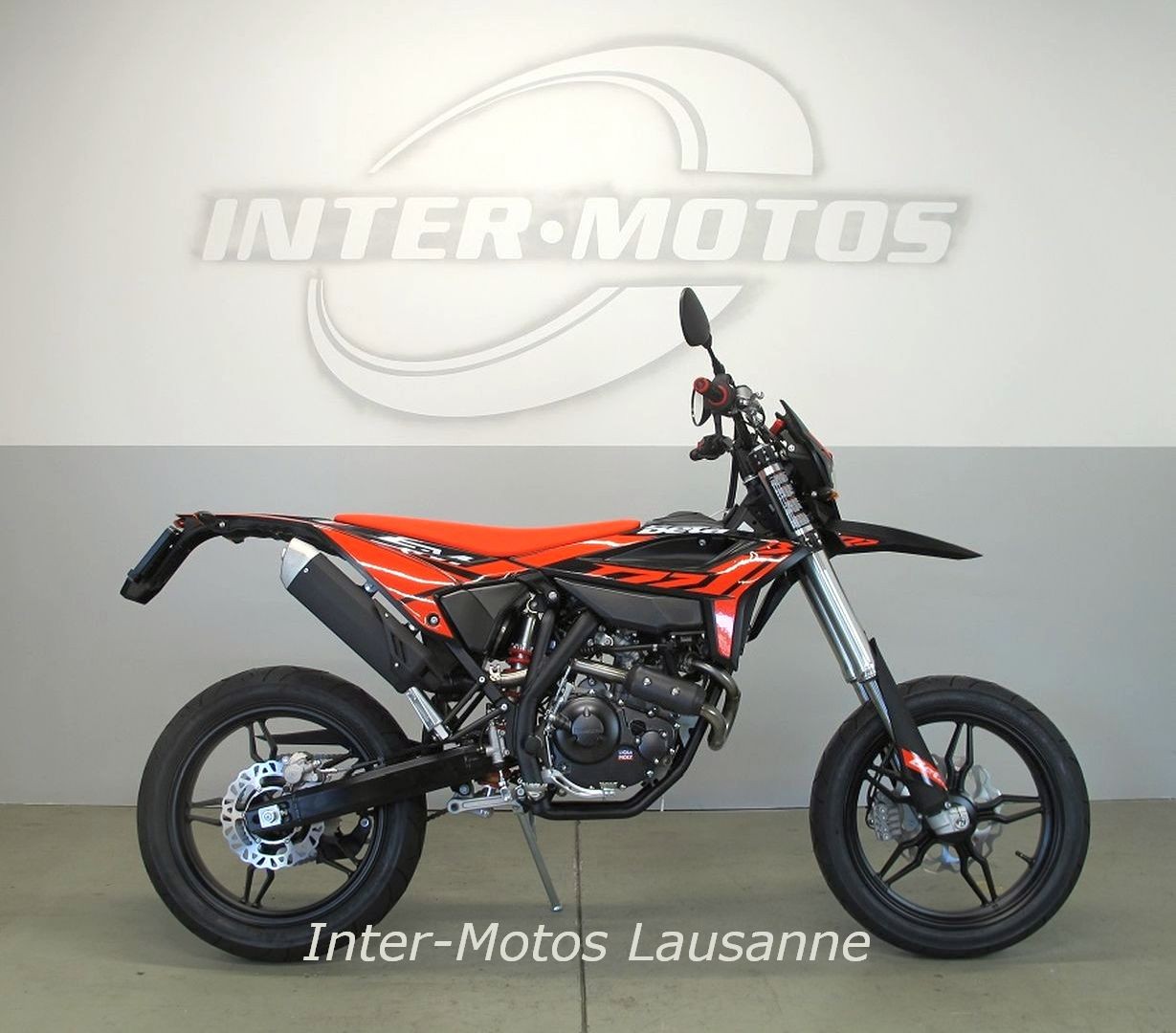 BETA RR 125 T LC 4T MOTARD-image-0