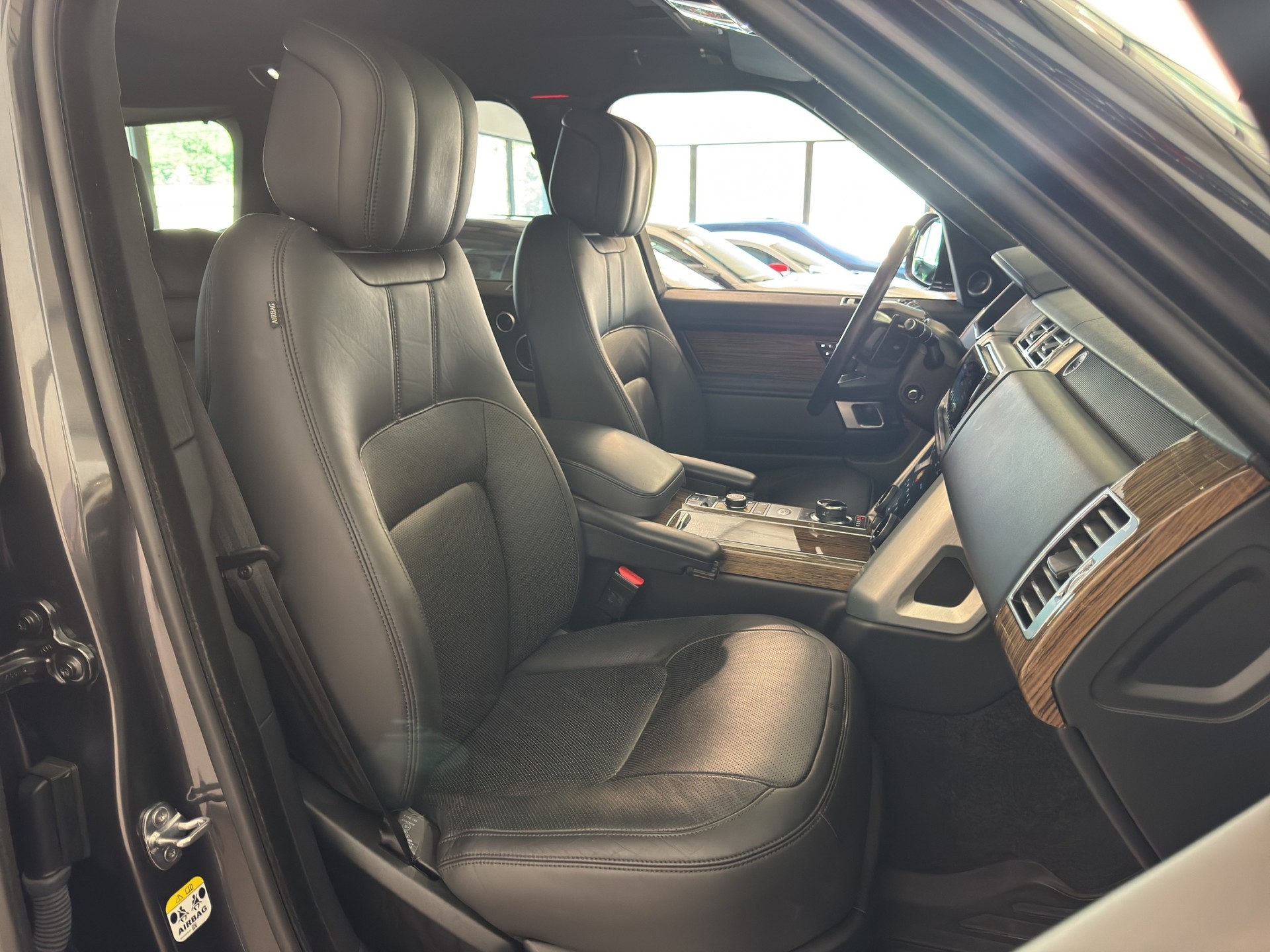 LAND ROVER Range Rover 2.0 Si4 P400e PHEV AutobiographyAutomatic-image-17
