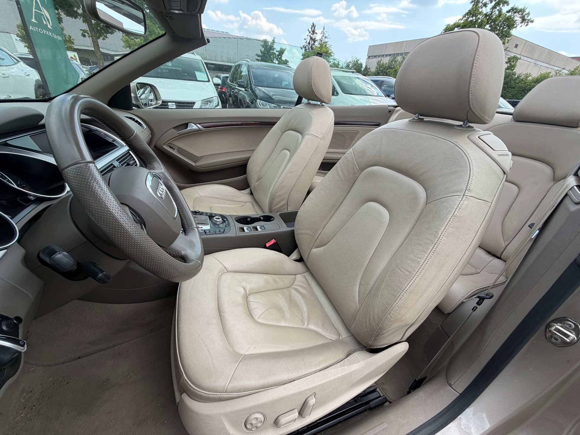 AUDI A5 Cabriolet 2.0 TFSI multitronic ***MFK 26.05.2026***-image-8