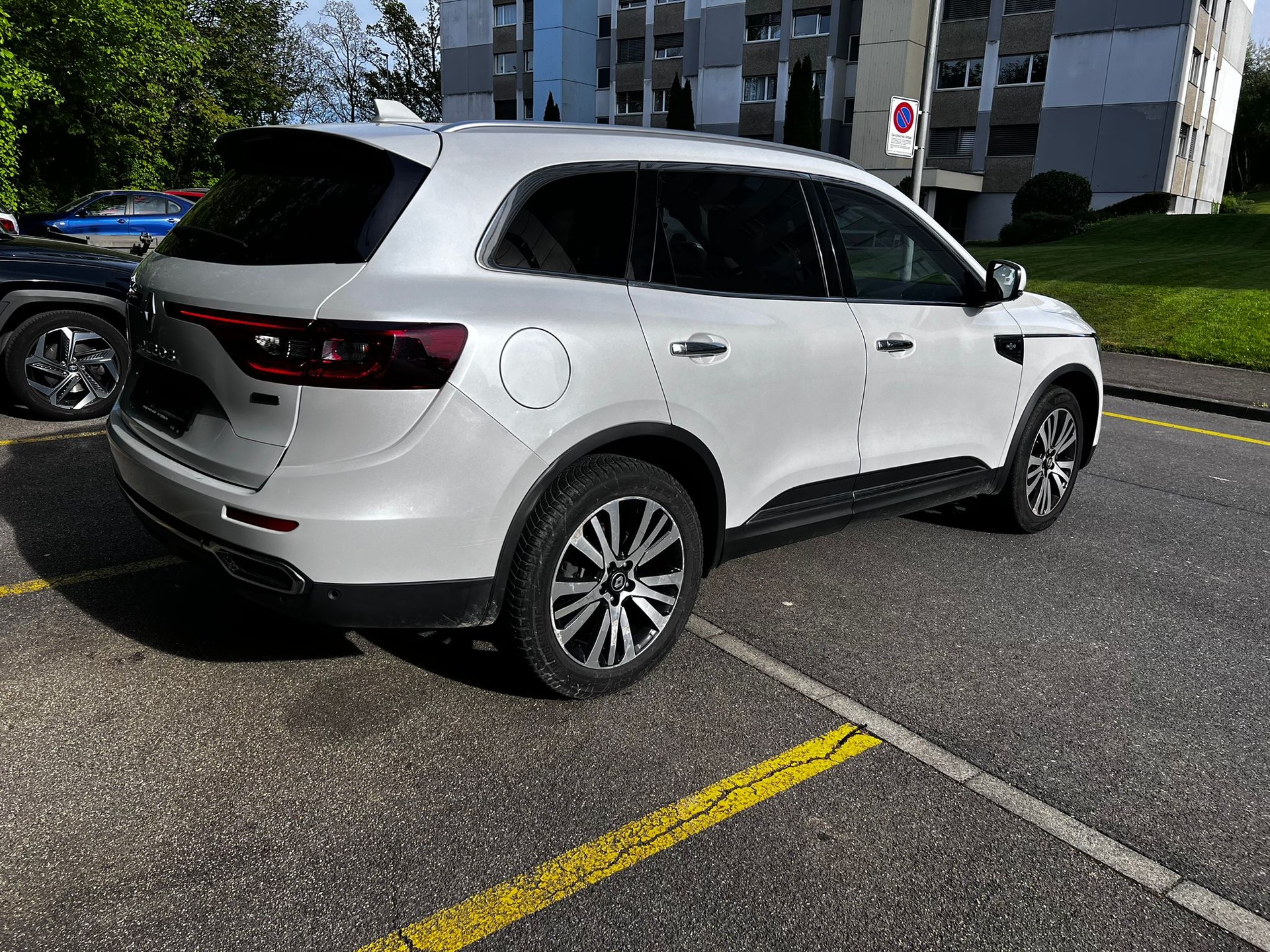 RENAULT Koleos 2.0 dCi Initiale Paris 4x4 Xtronic CVT-image-3