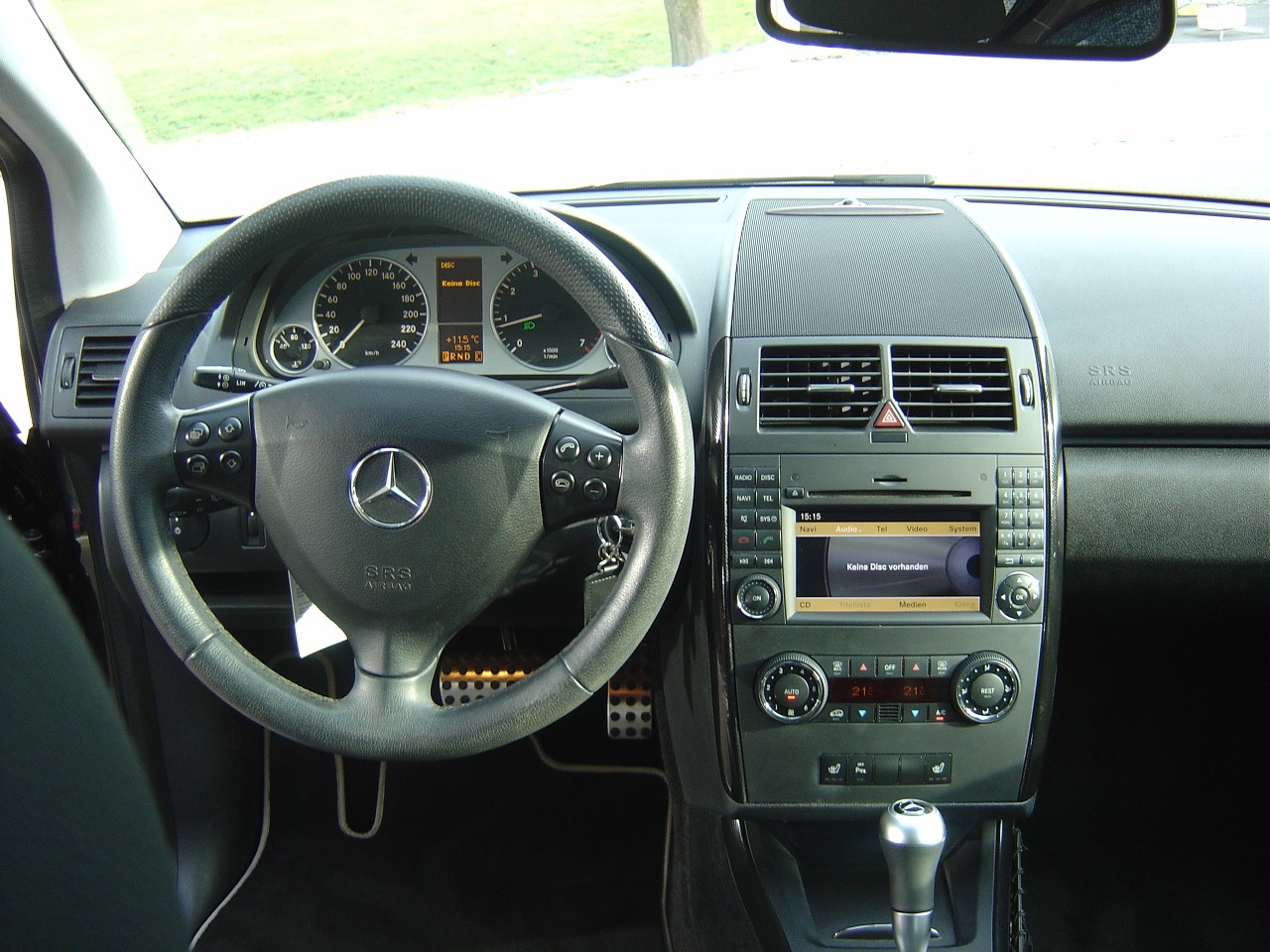 MERCEDES-BENZ A 180 (170) Avantgarde Autotronic-image-10
