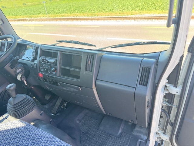 ISUZU NLR88 3.5 t Anhängelast Brücke l 182 cm b 322 cm-image-11