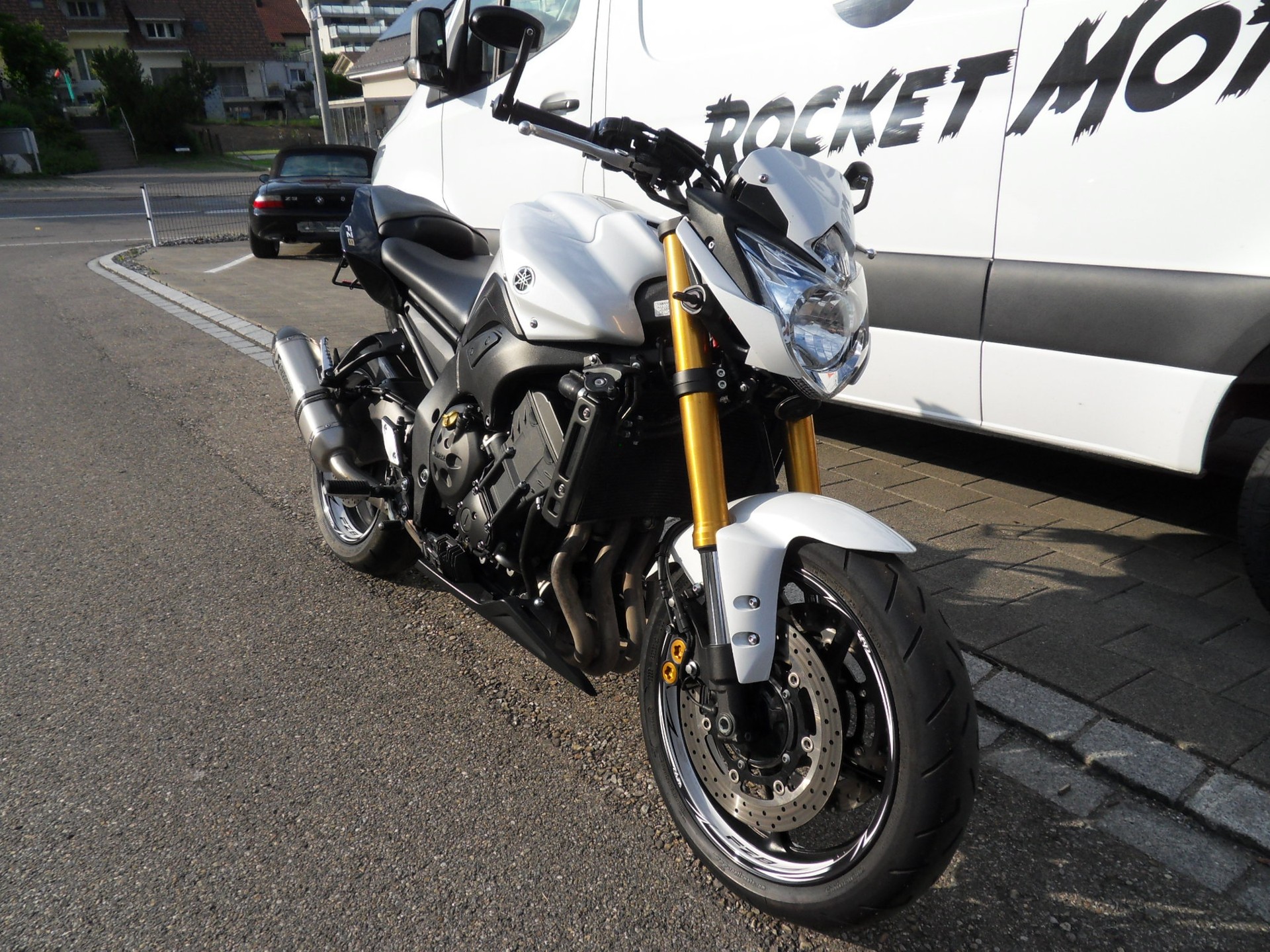 YAMAHA FZ8 N ABS-image-2