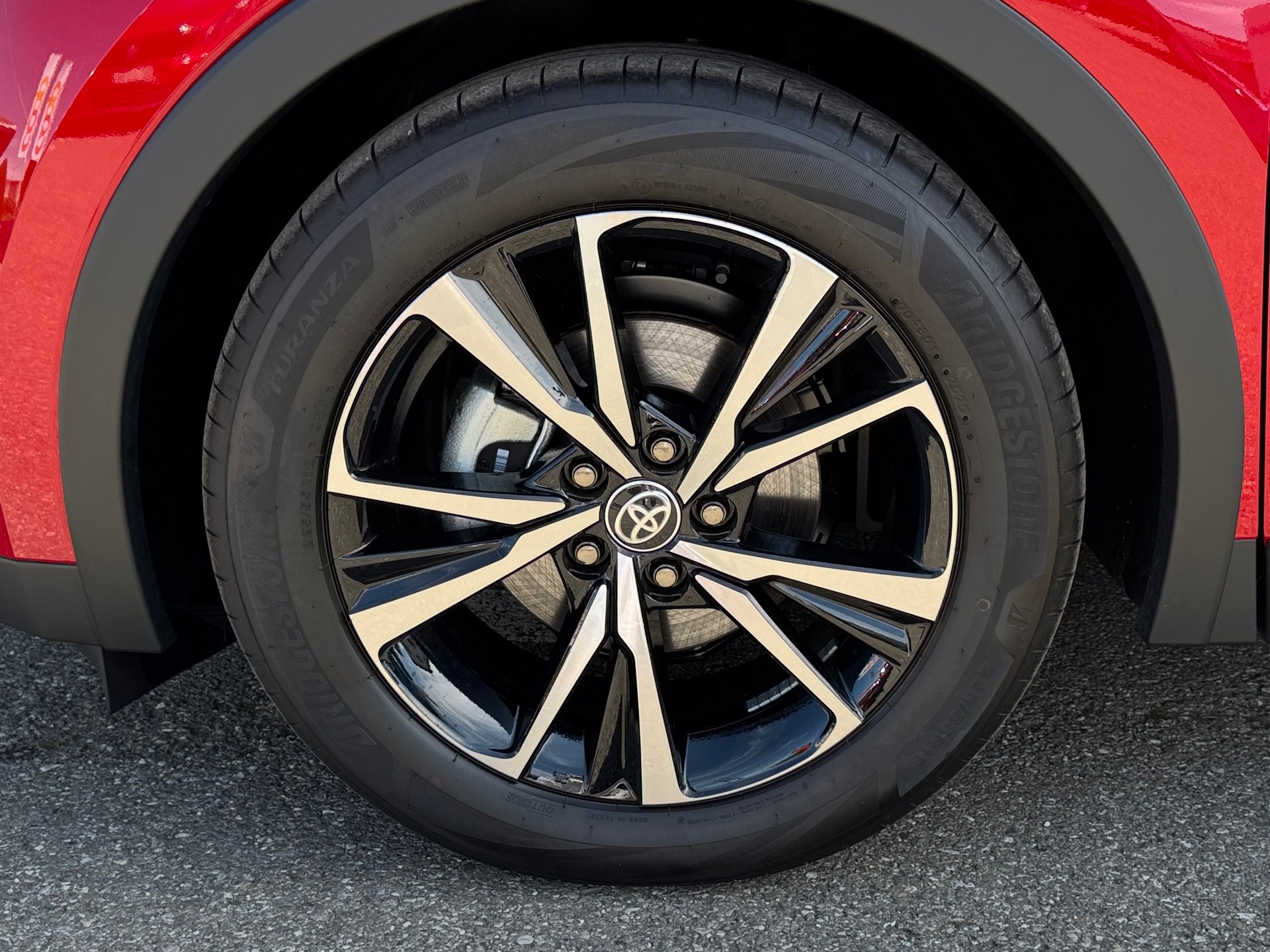 TOYOTA C-HR 1.8 HSD CVT Swiss Edition-image-6
