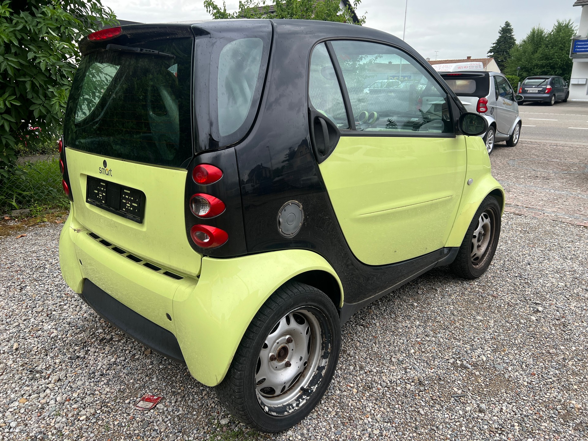 SMART fortwo creamstyle-image-2