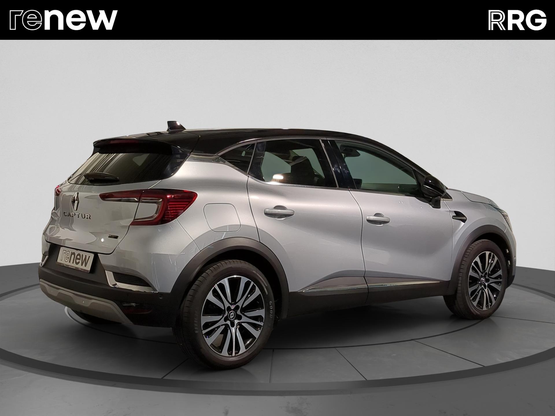 RENAULT Captur 1.6 E-Tech 145 E-Tech Iconic DHT-showroom-element-2