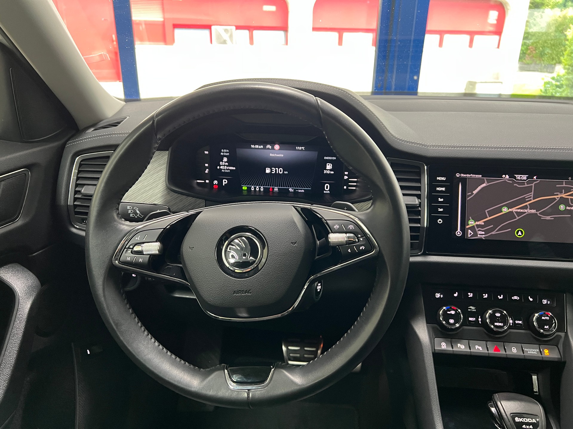 SKODA Kodiaq 2.0 TDI CR Style 4x4 DSG-image-15