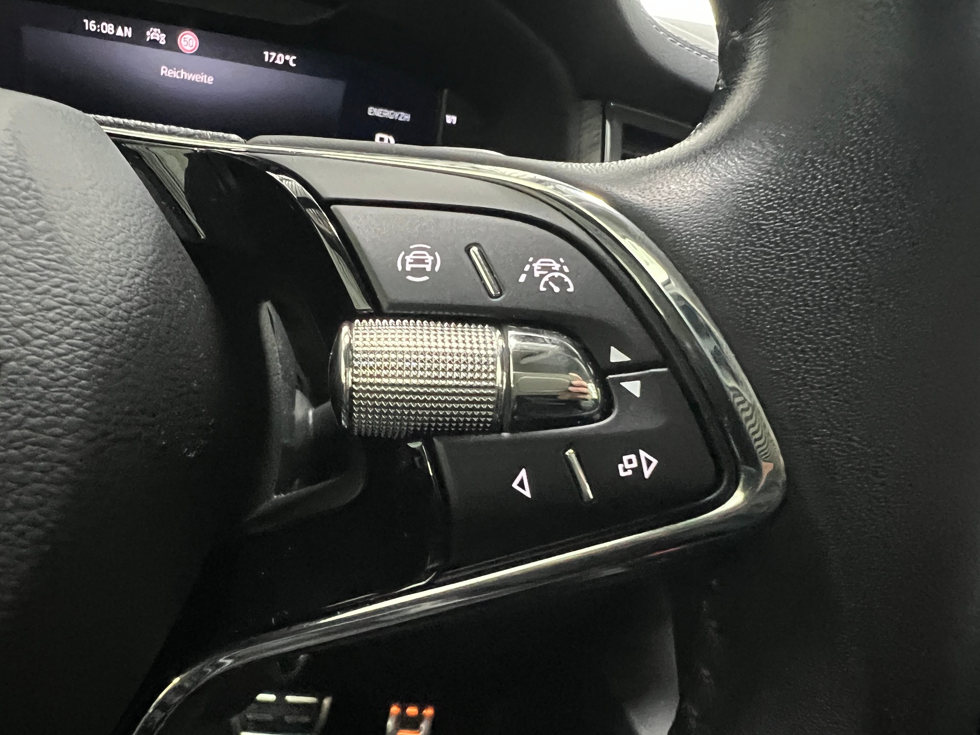 SKODA Kodiaq 2.0 TDI CR Style 4x4 DSG-image-17
