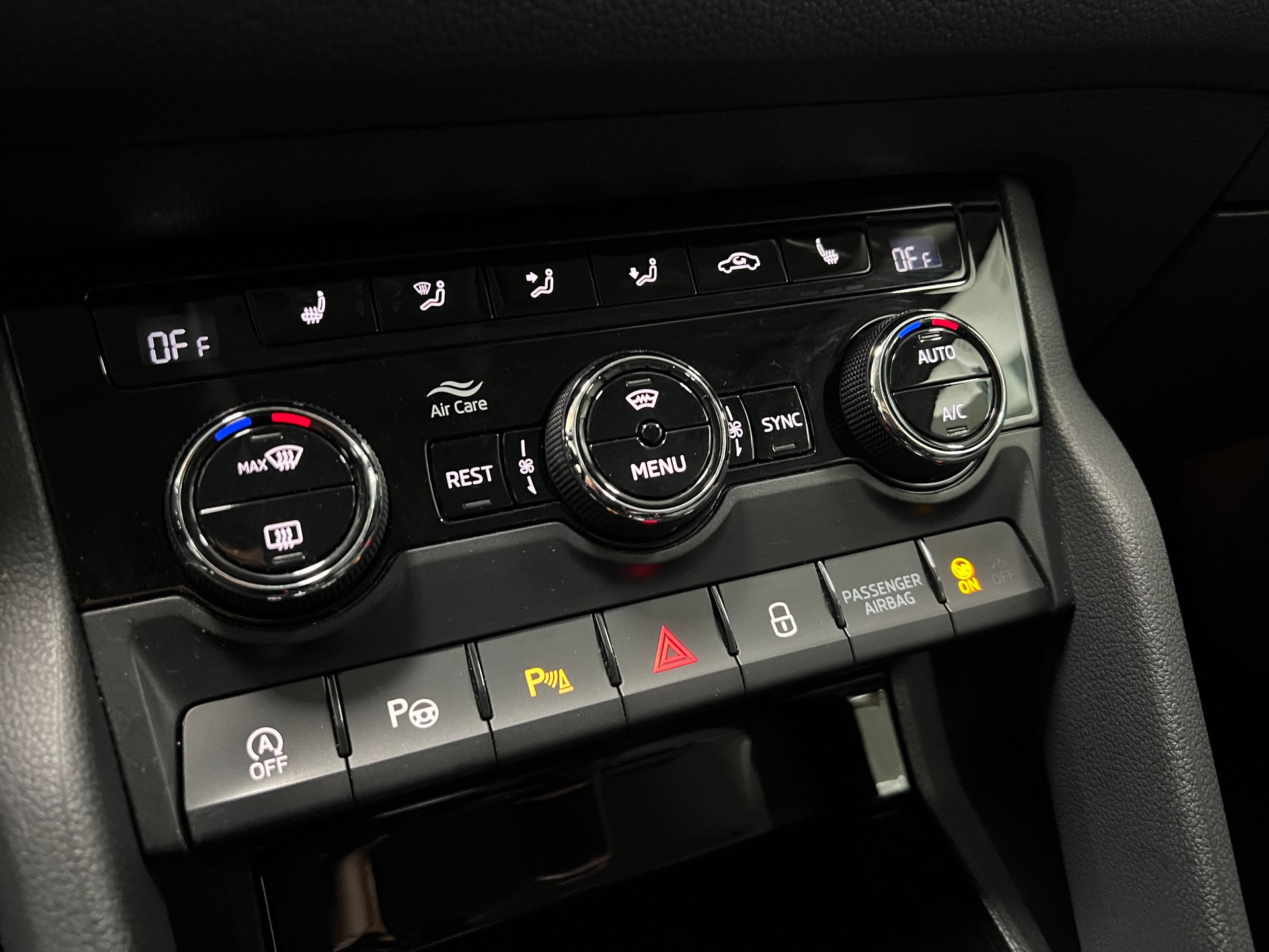 SKODA Kodiaq 2.0 TDI CR Style 4x4 DSG-image-11